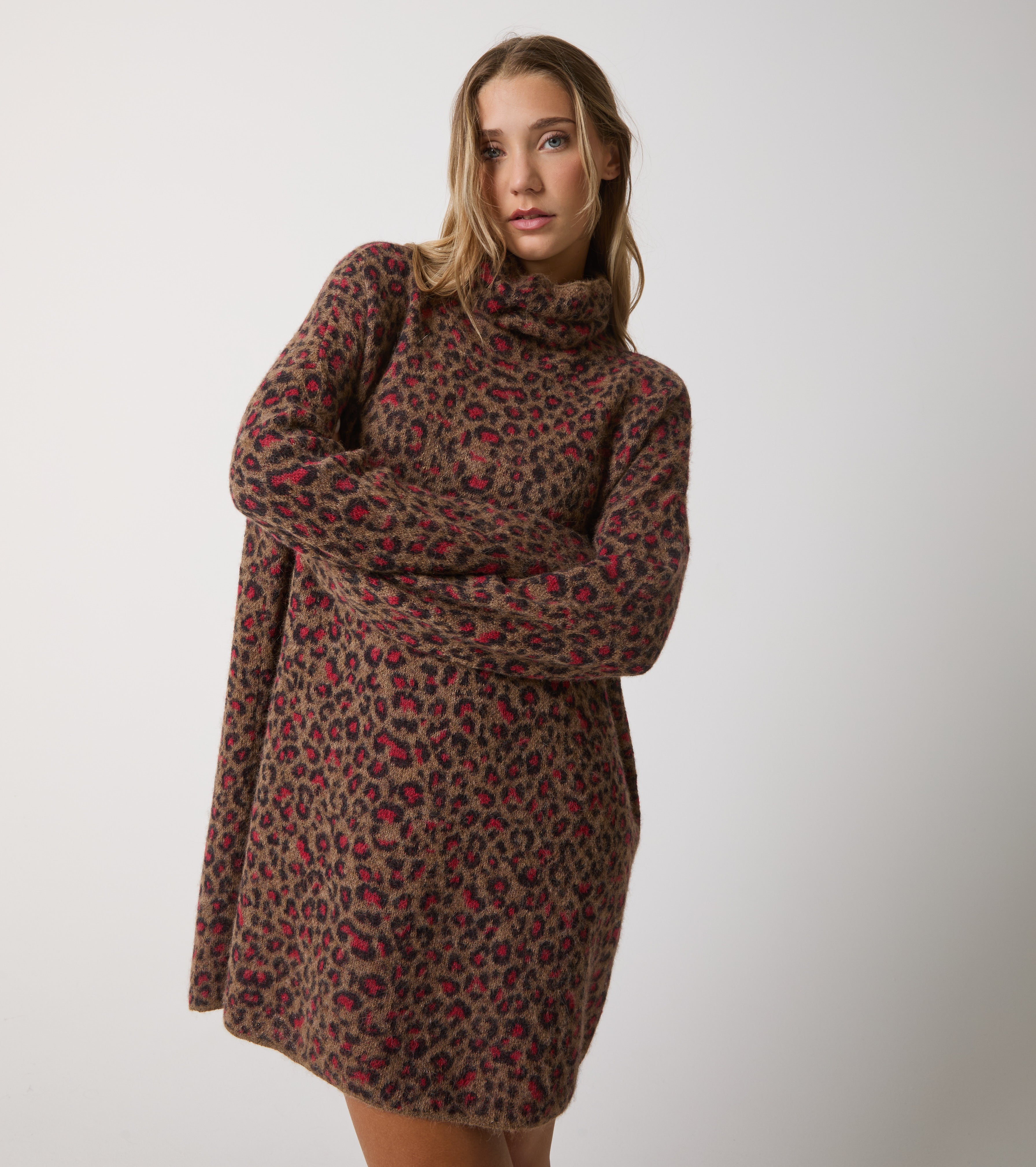 Animal print alpaca yarn dress