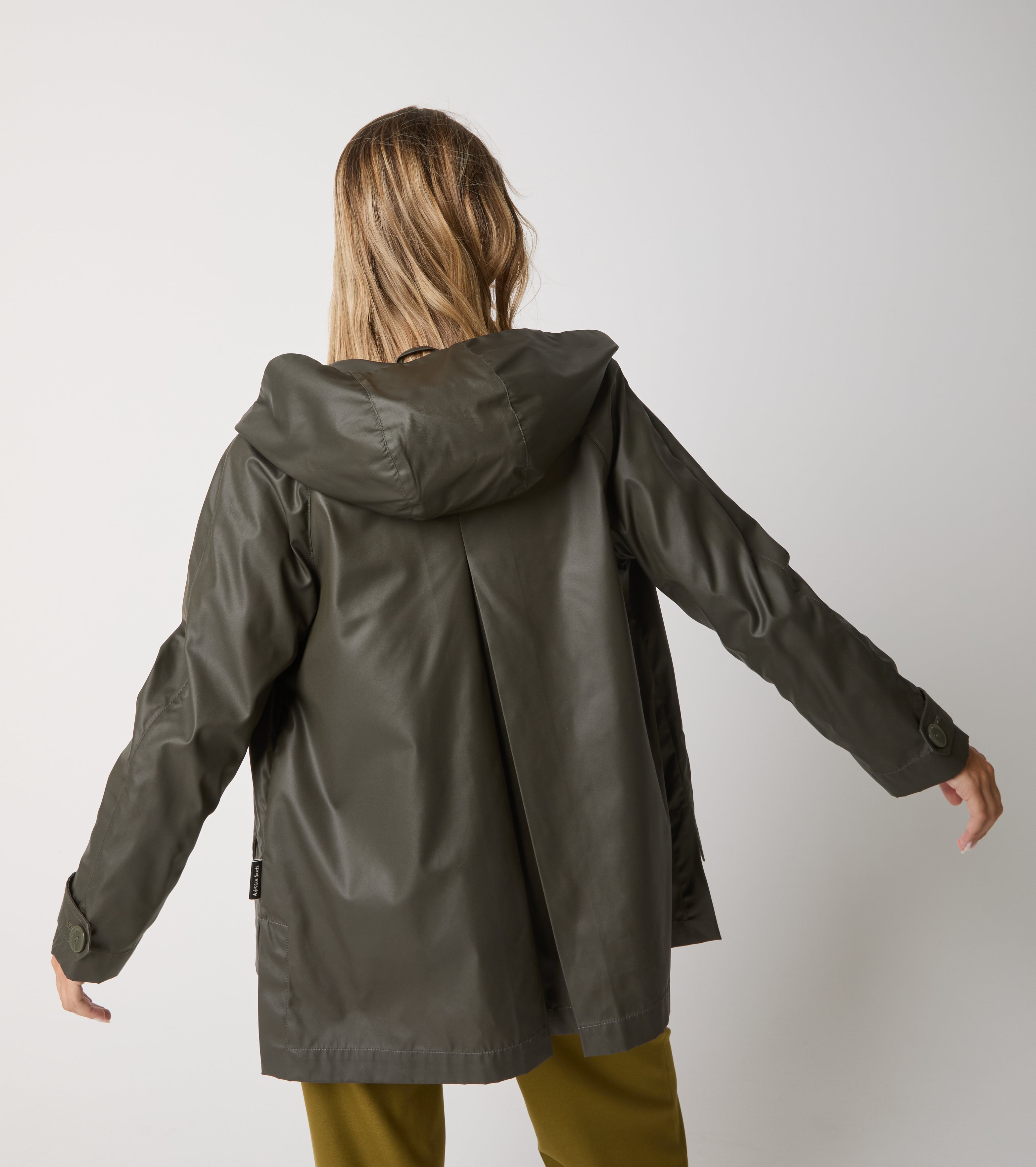 Kort parka med hætte