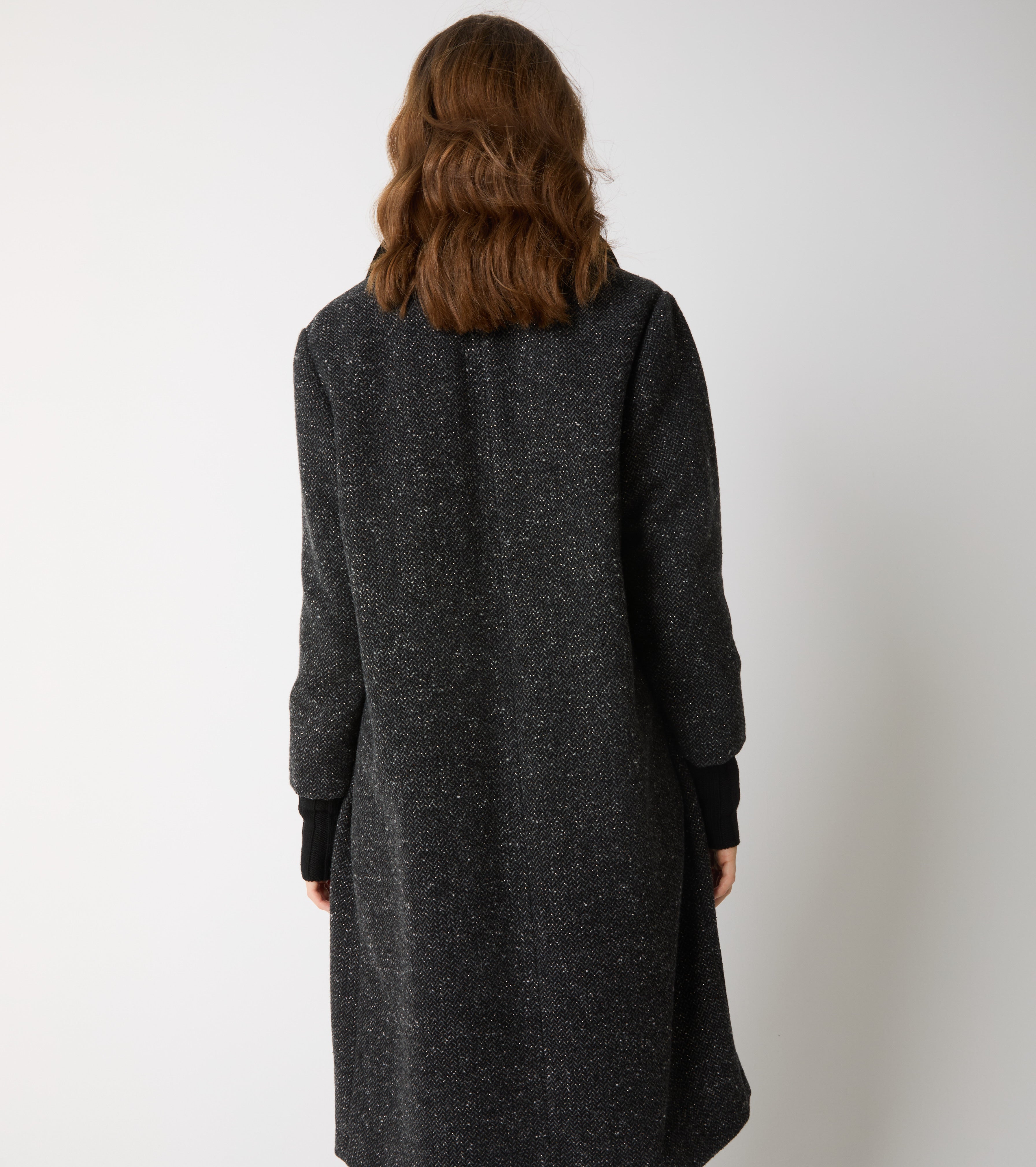 Wool coat with lapels