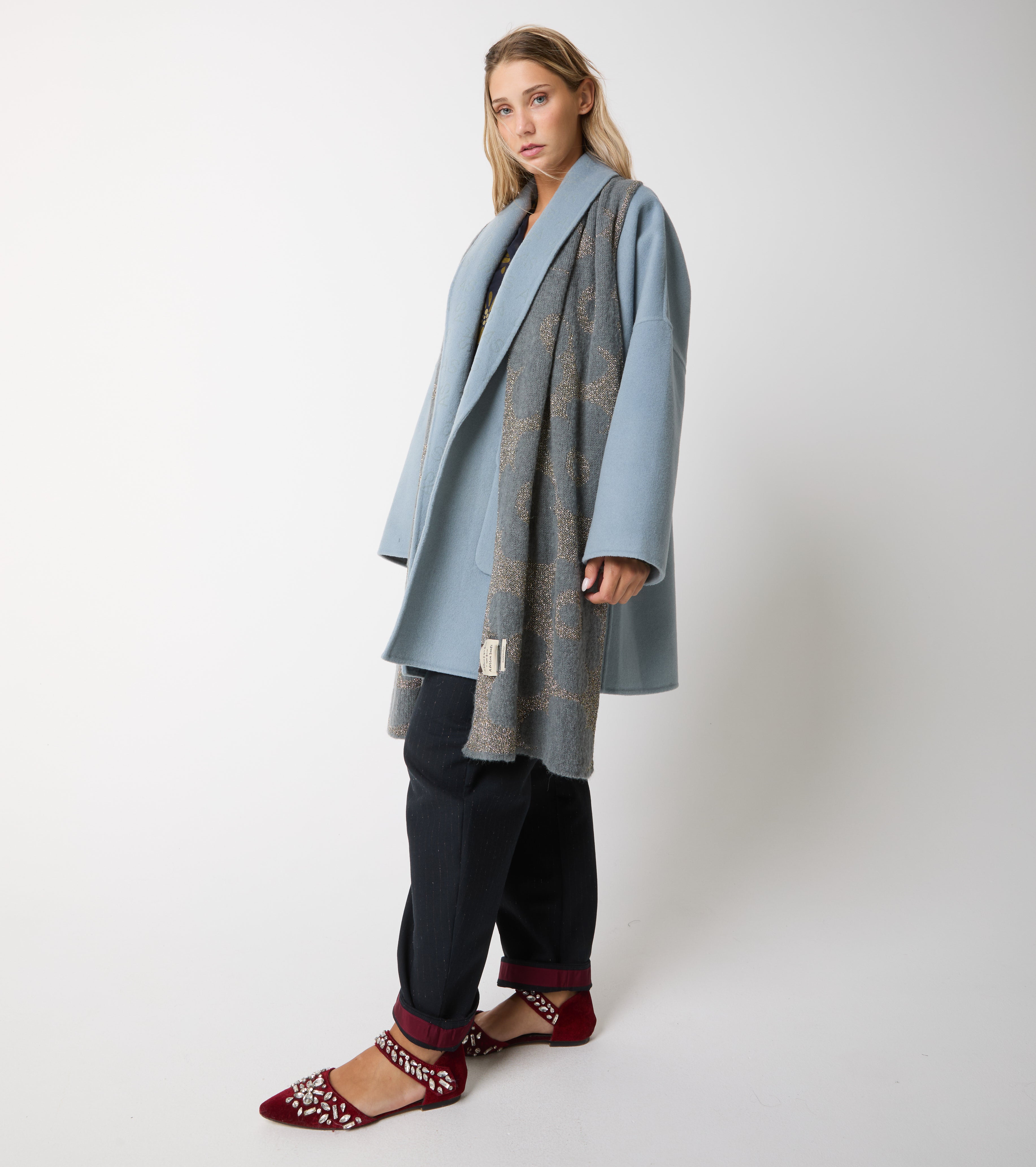 Wool coat with lapels