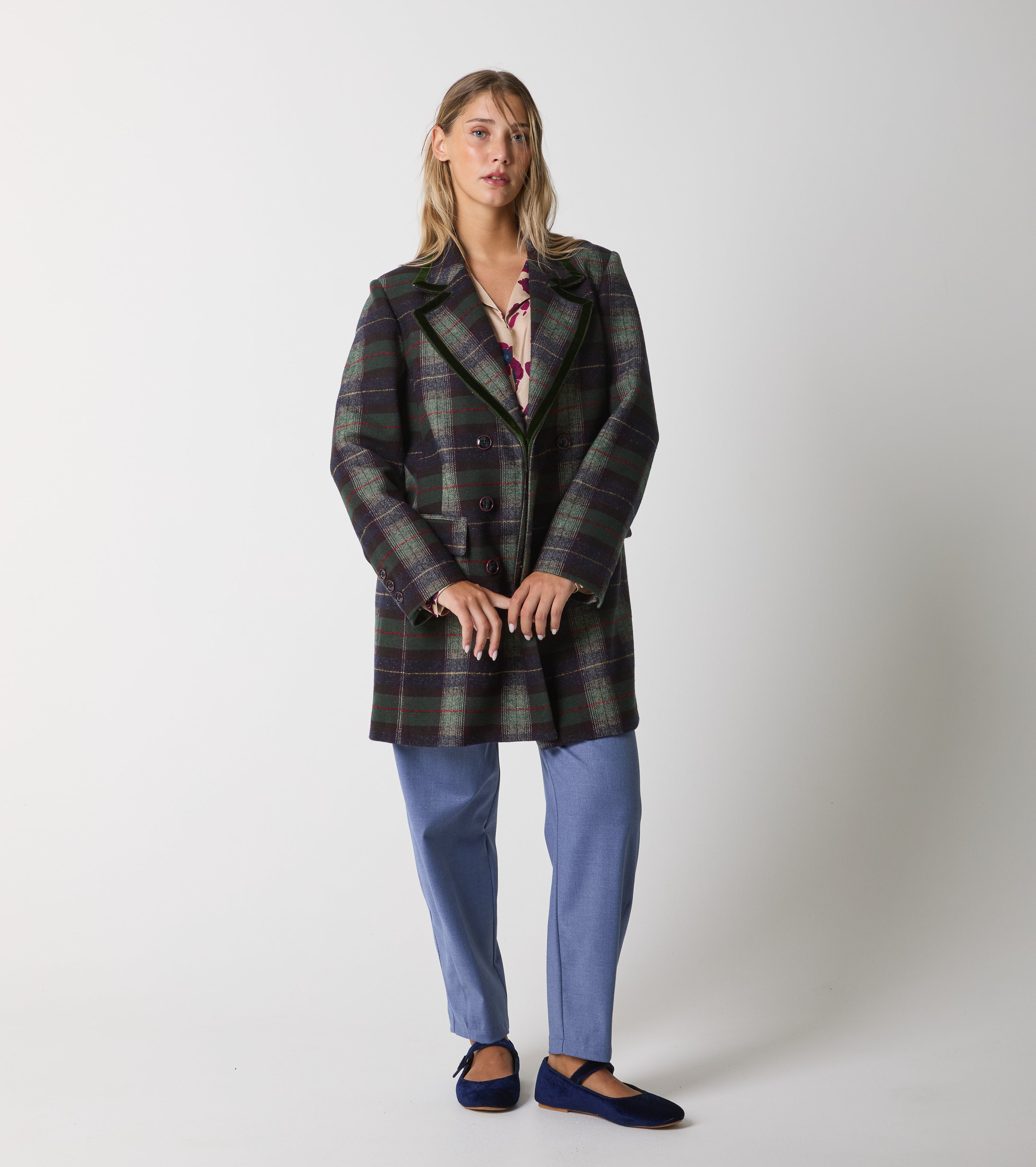Double-breasted coat in wool and cotton check