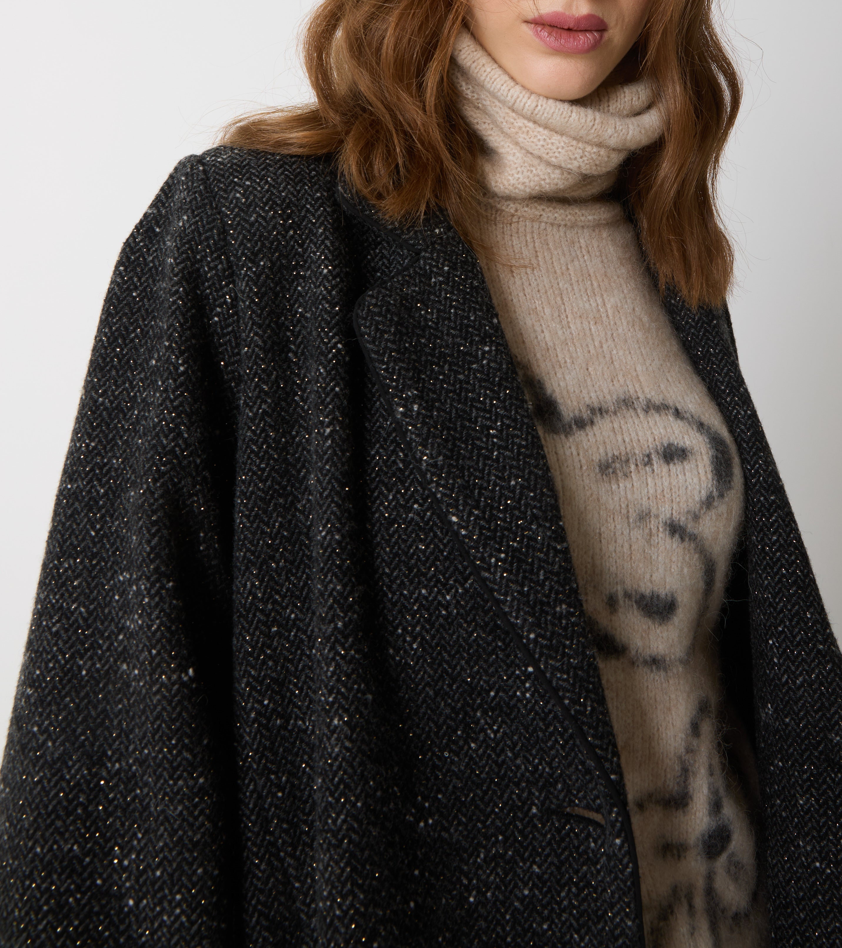 Wool coat with lapels