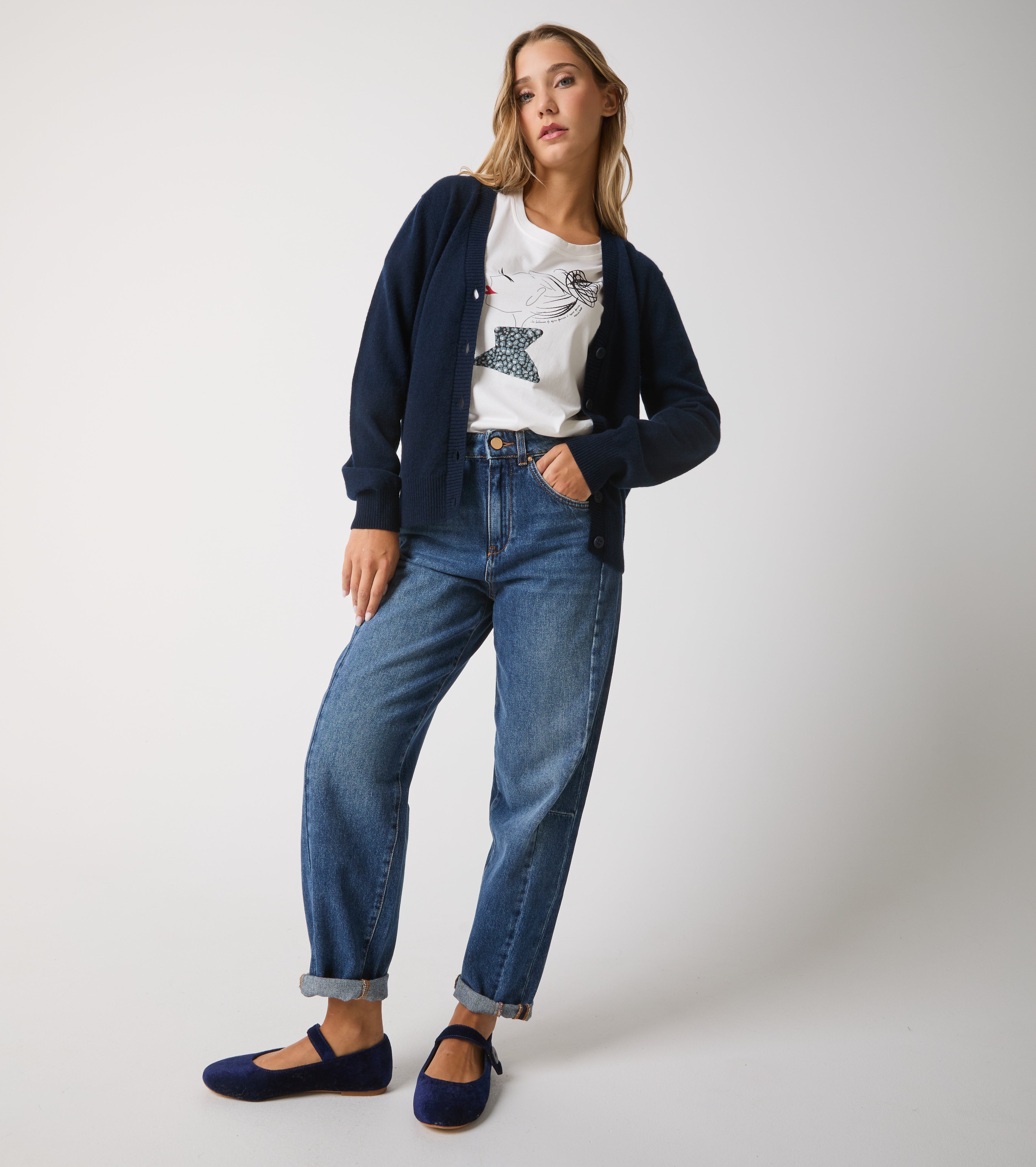 Cashmere cardigan with buttons