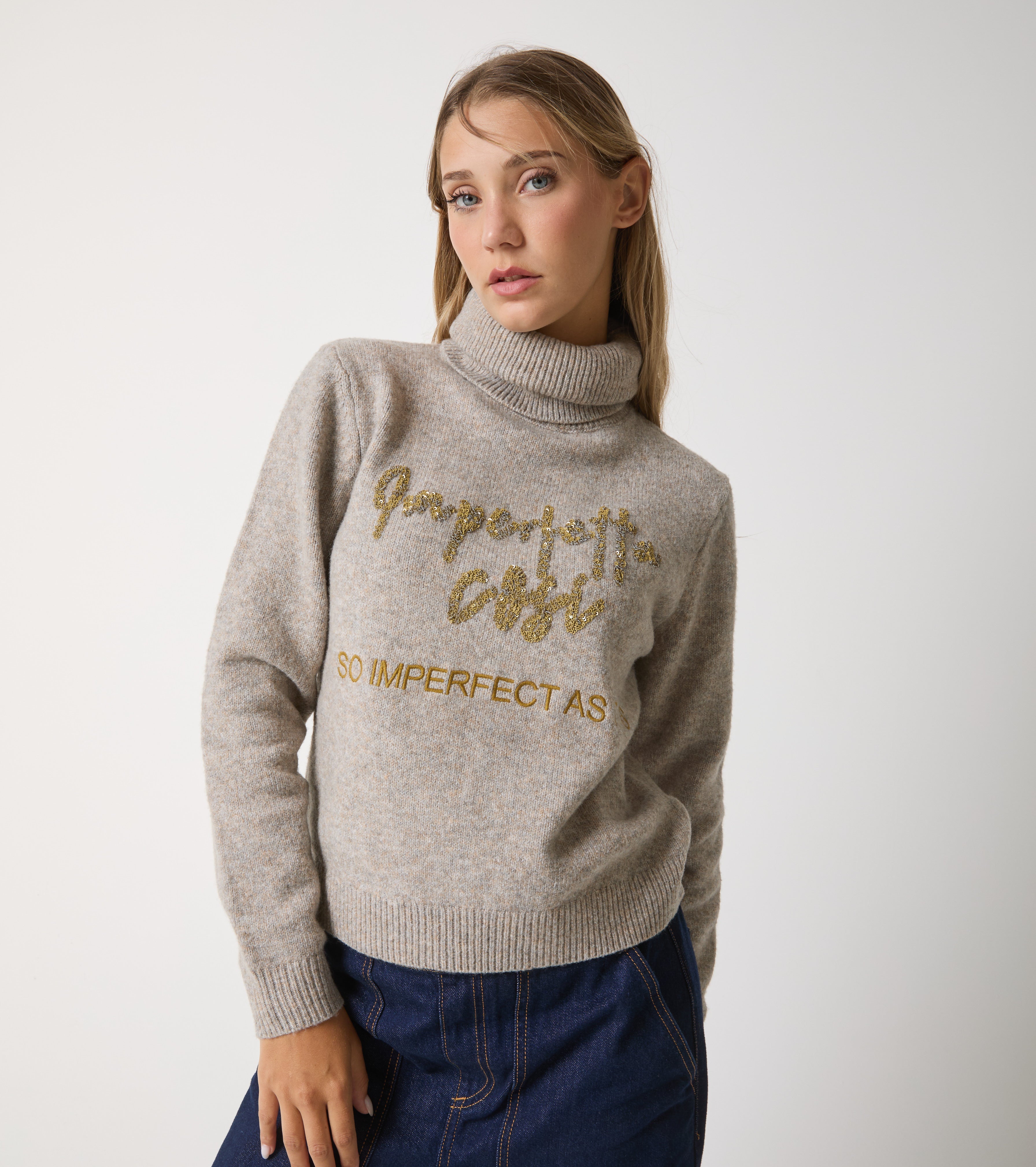 Wool turtleneck with lettering