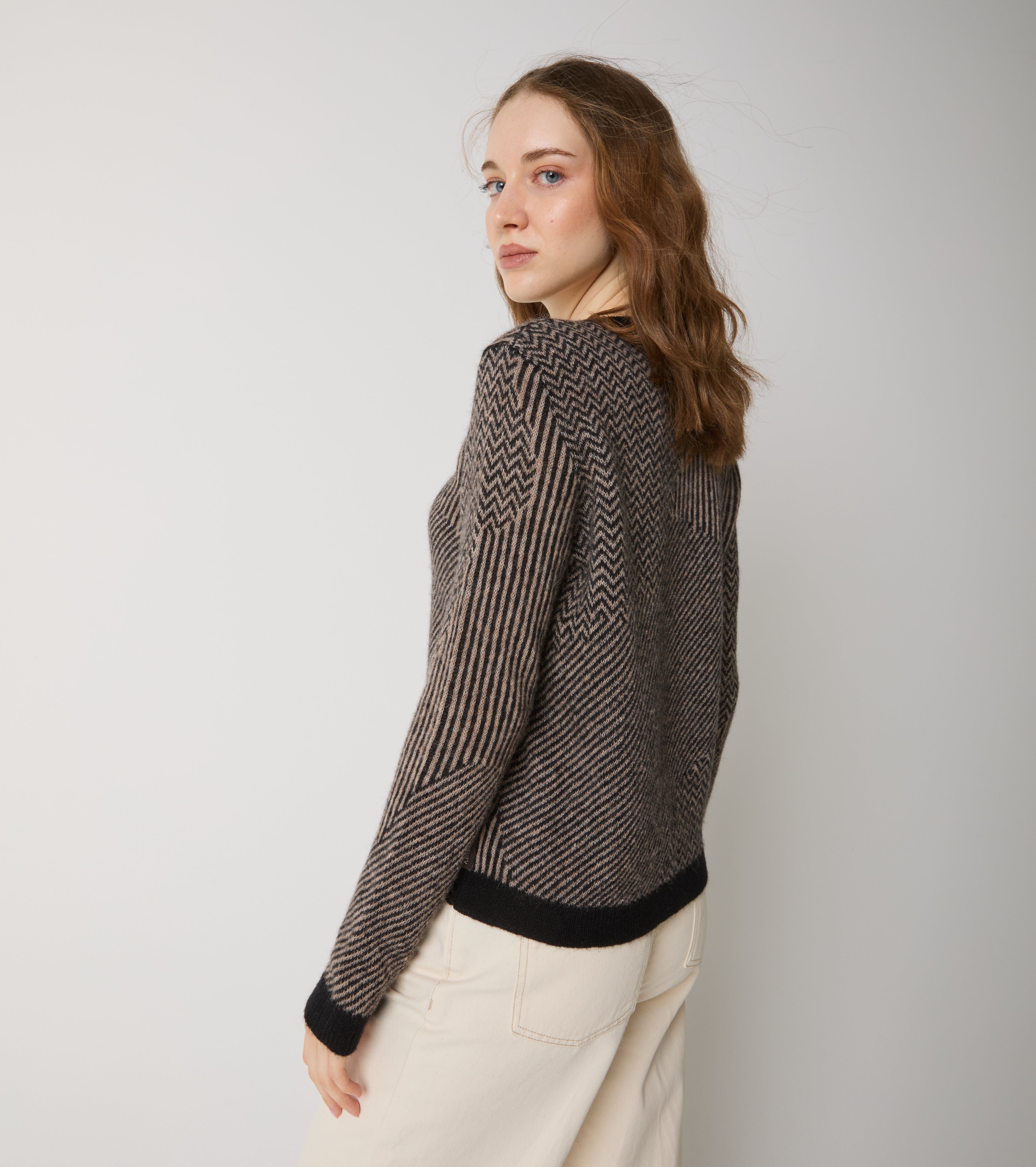 Maglia girocollo in alpaca e lana jacquard