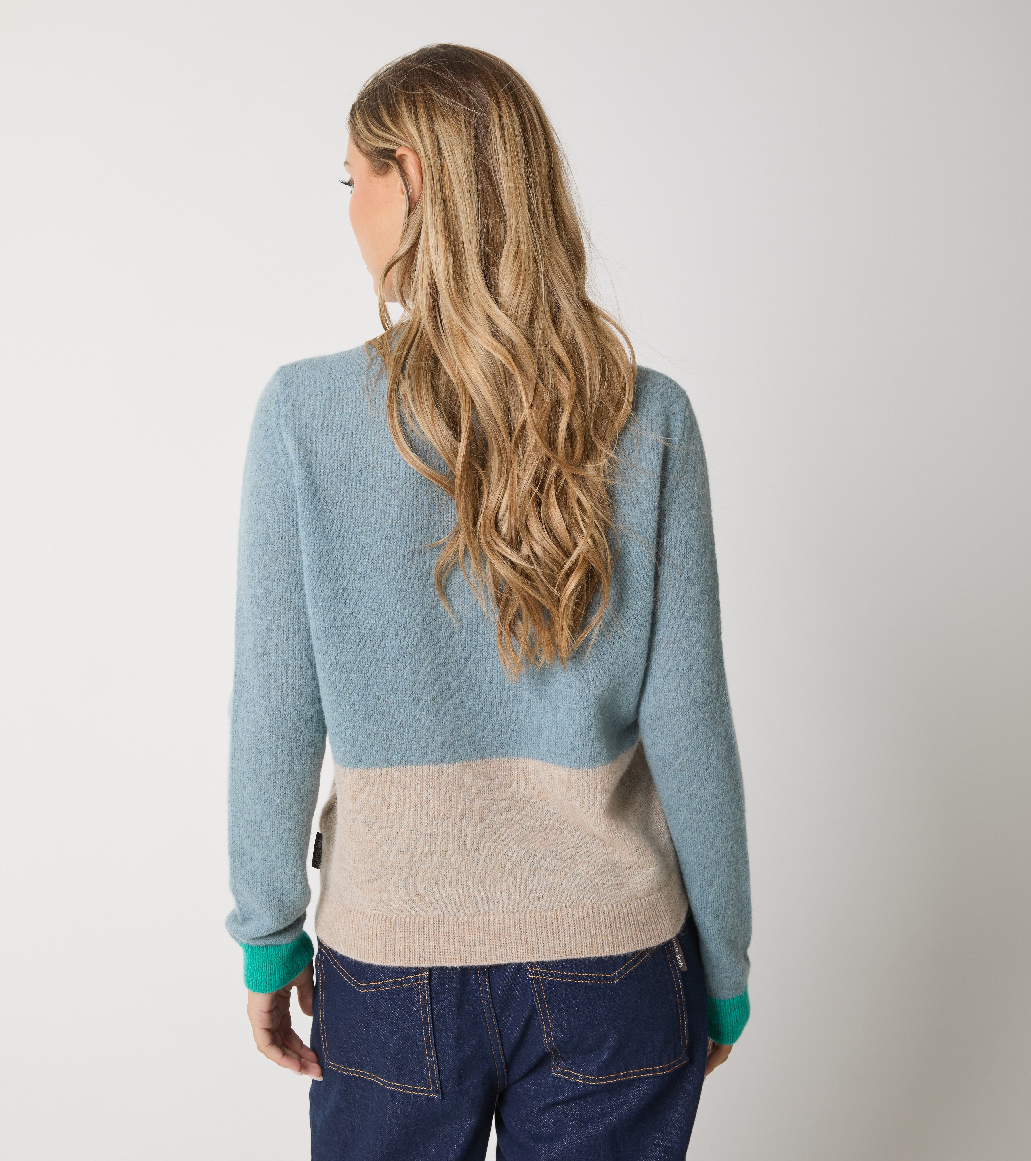 Maglia girocollo in alpaca e lana color block
