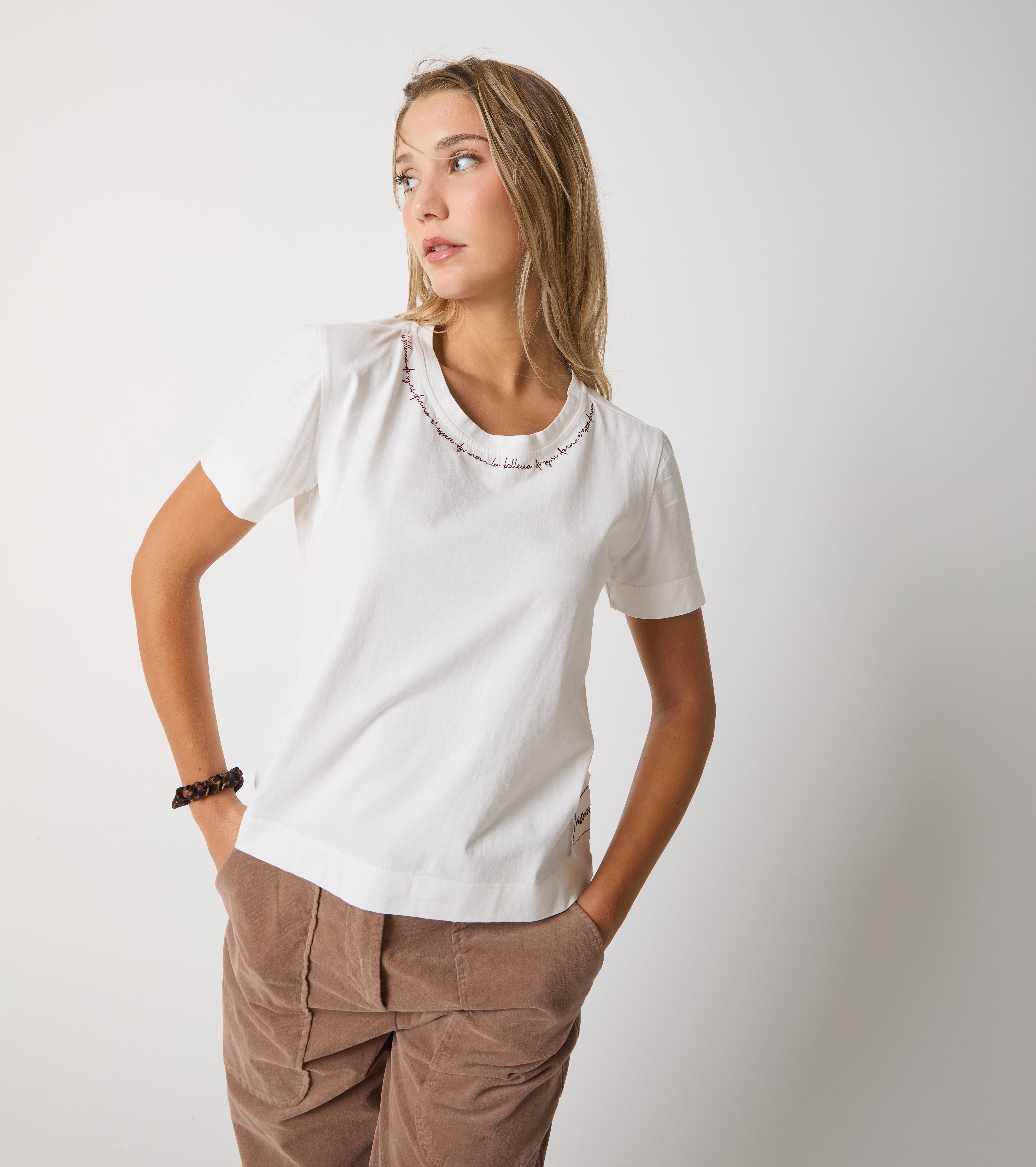 T-shirt i bomuld med bogstaver