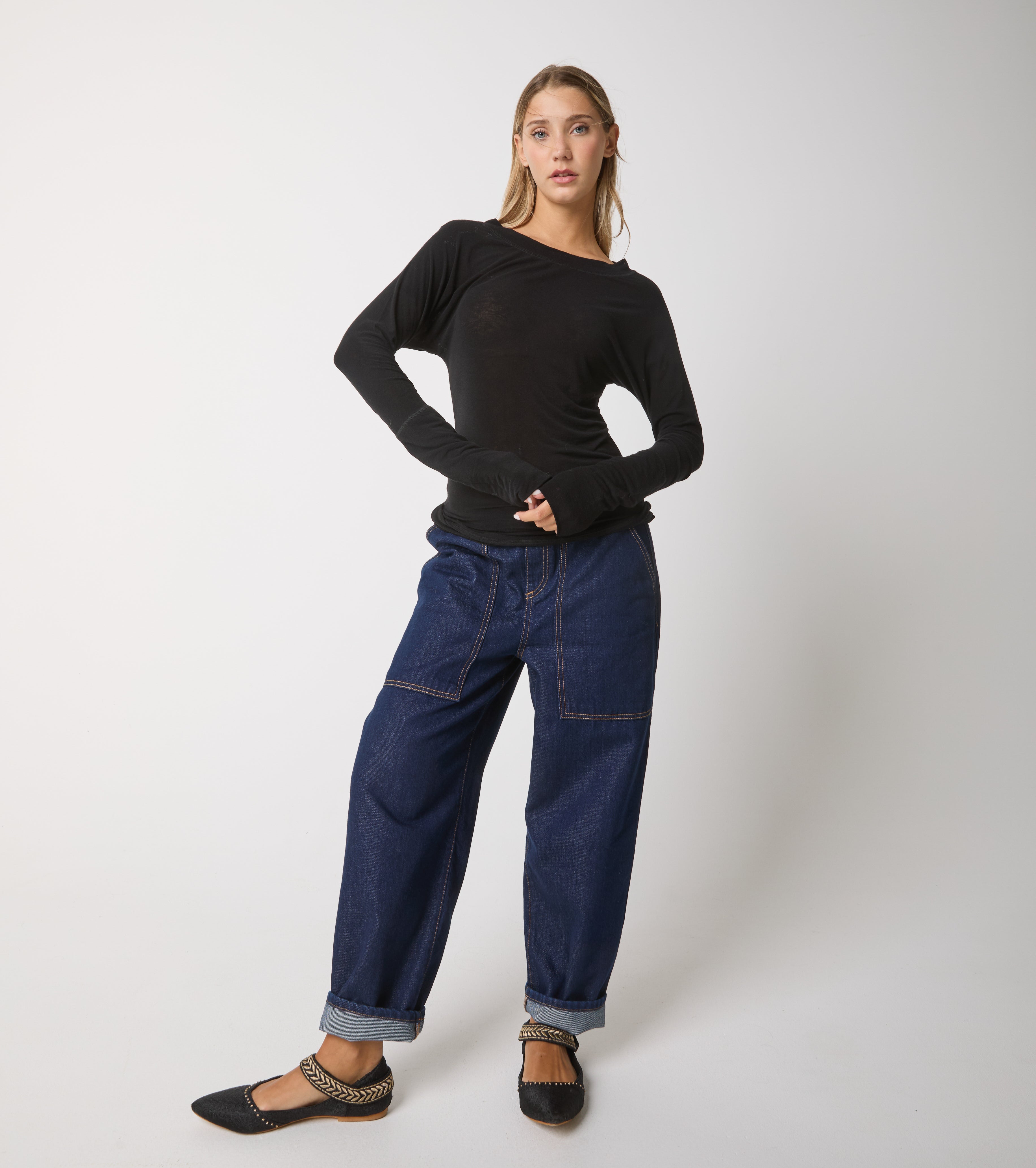 Cashmere T-shirt with long sleeves