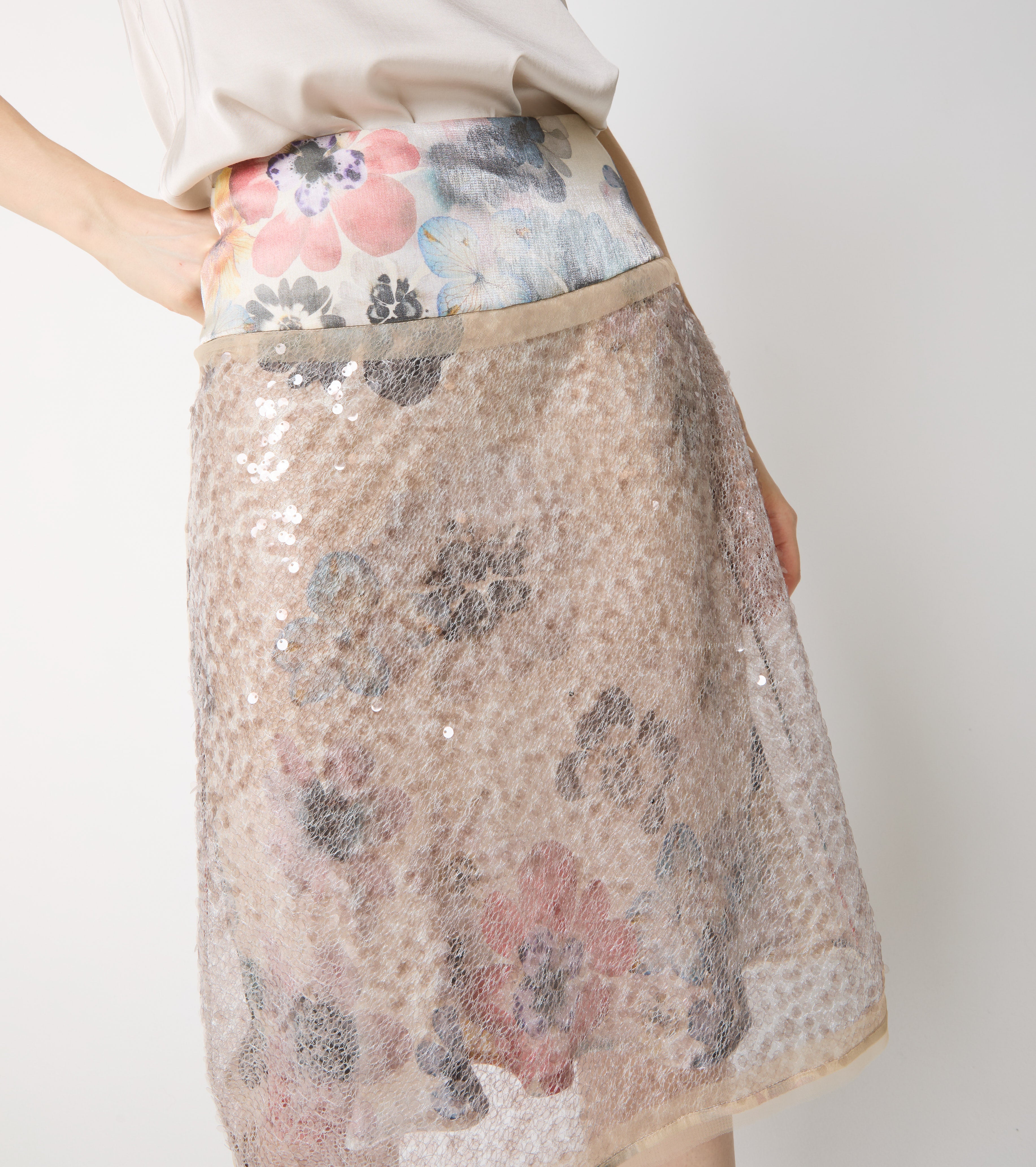 Gonna con stampa floreale e paillettes