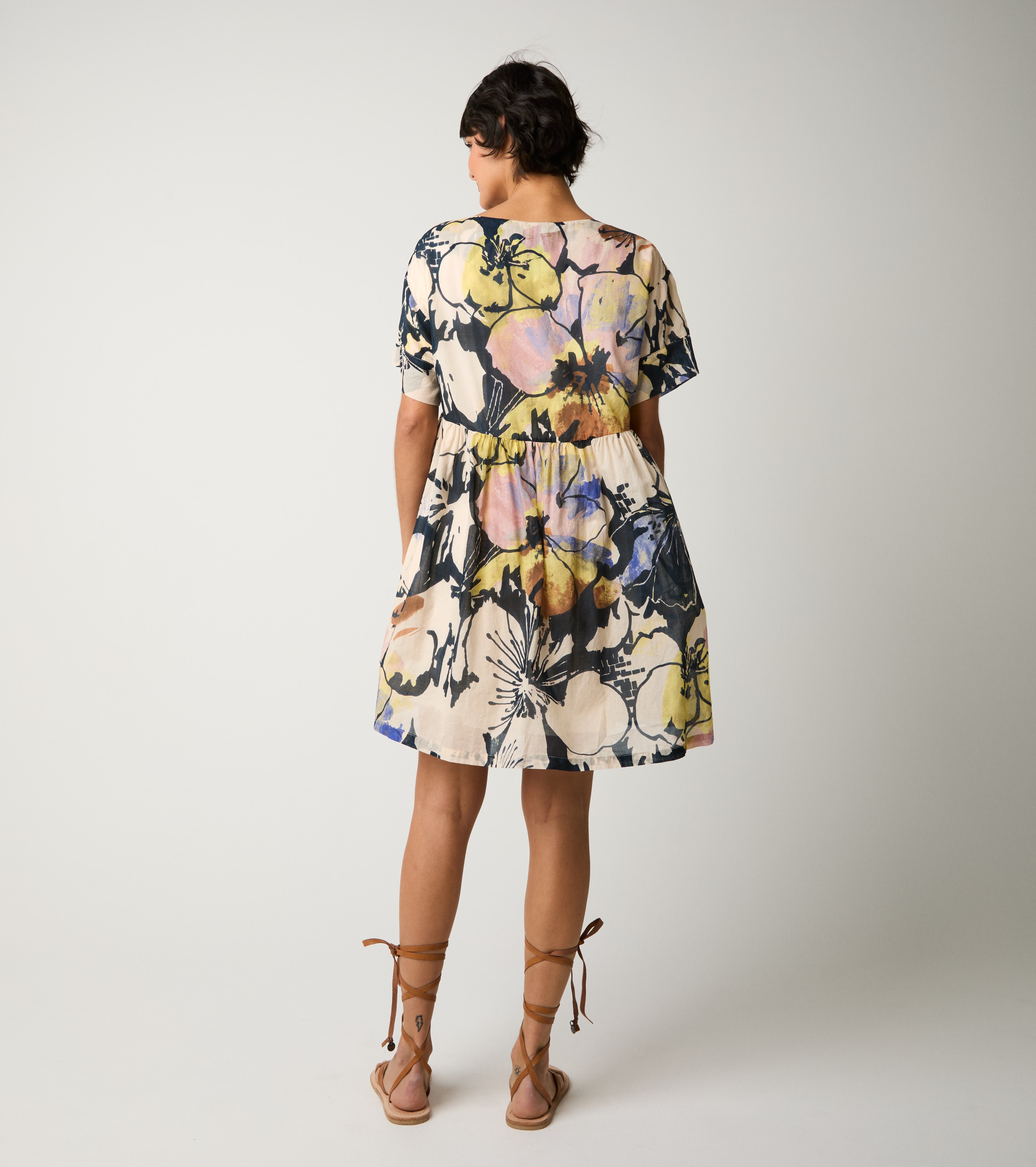 Short cotton floral dress