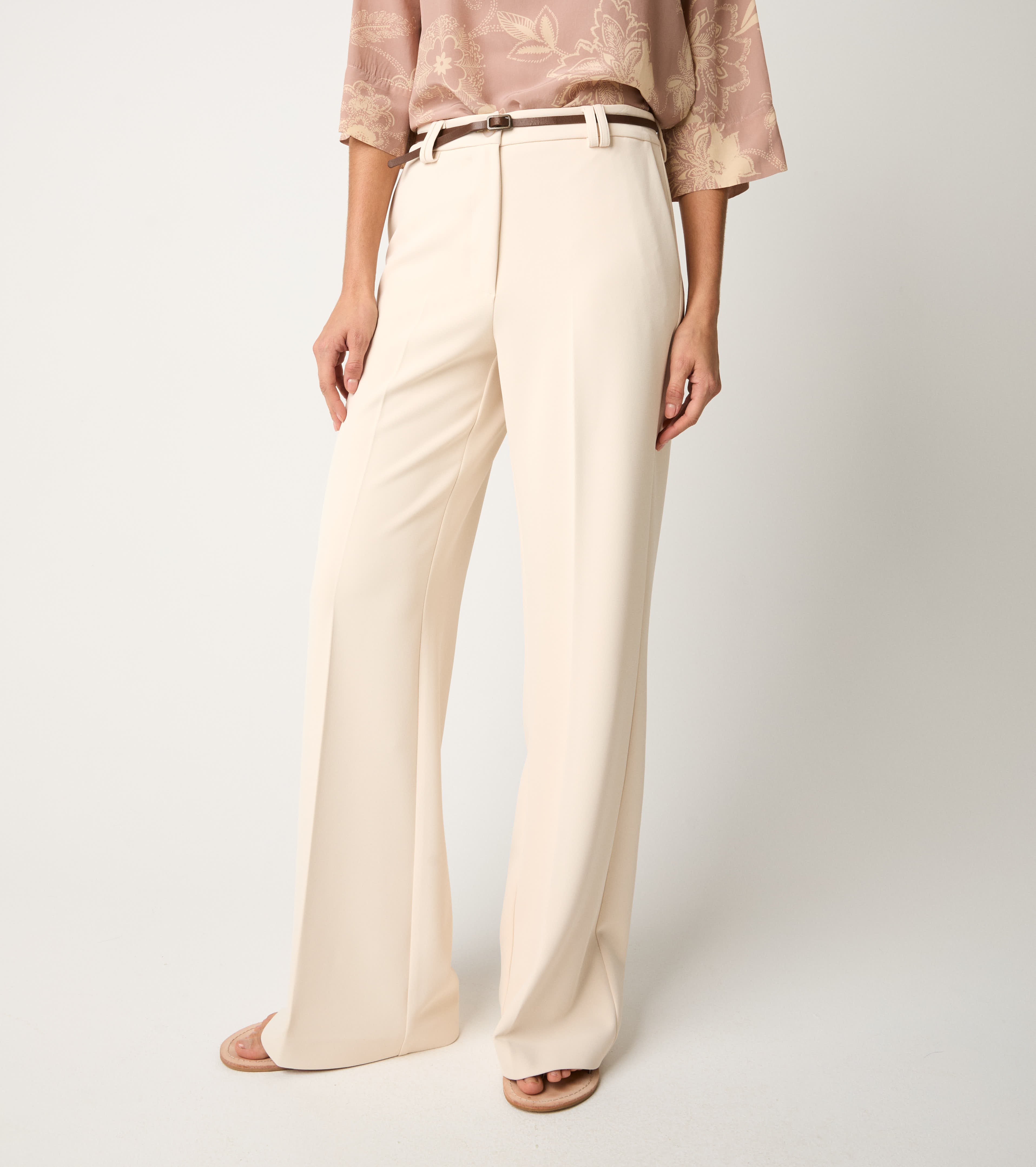Pantaloni flare con piega stirata champagne