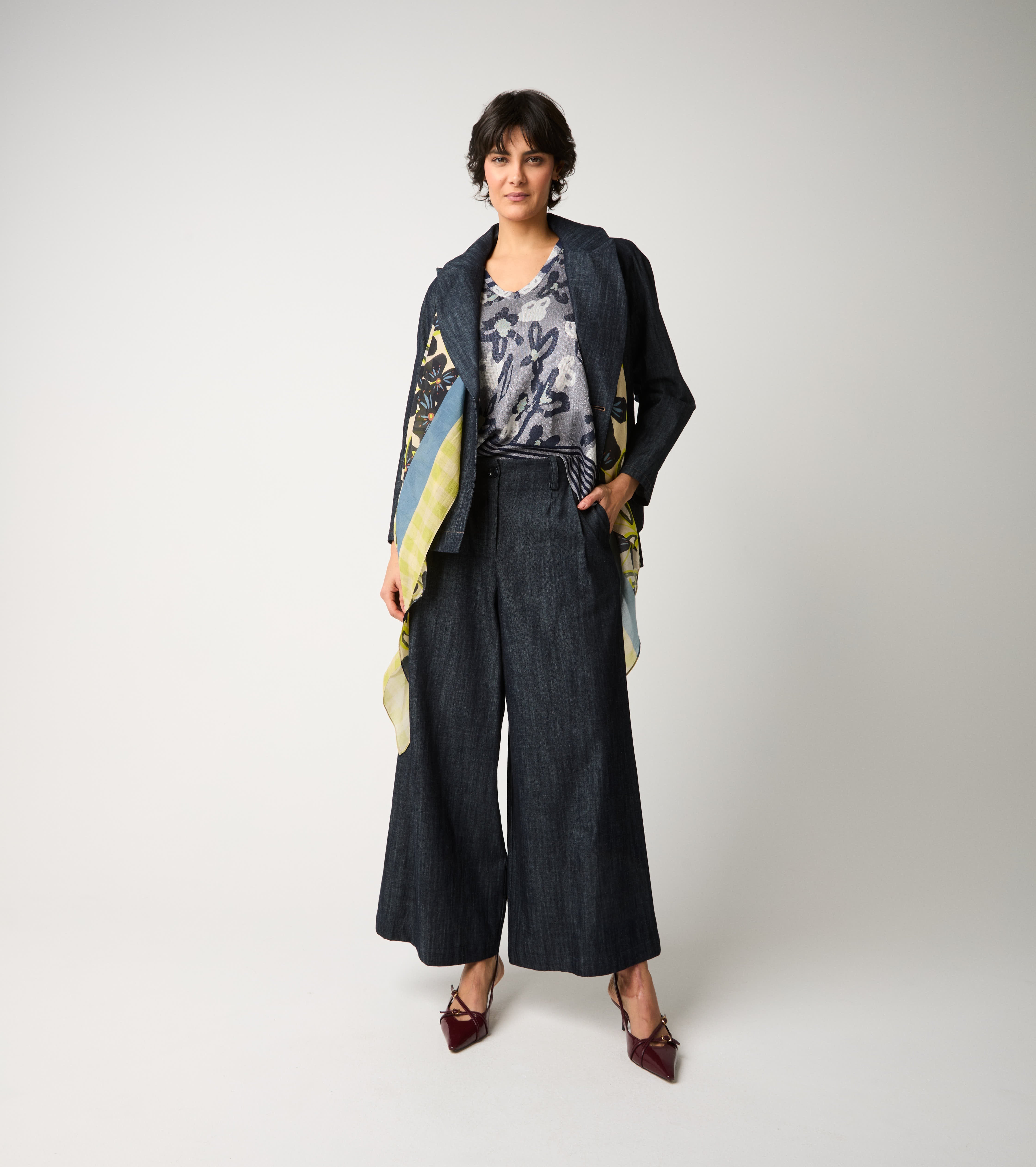 Single denim double-breasted blazer