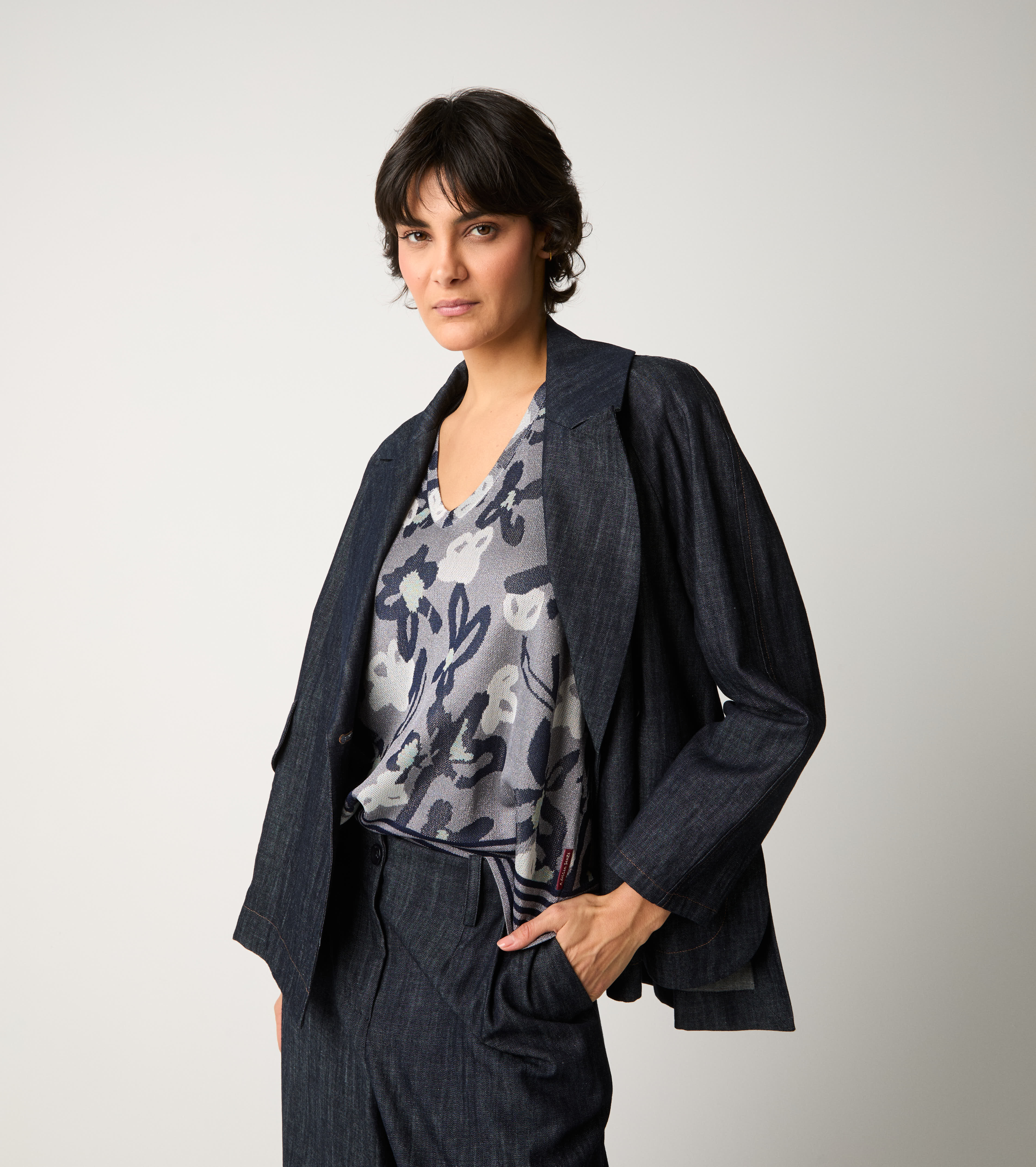 Single denim double-breasted blazer