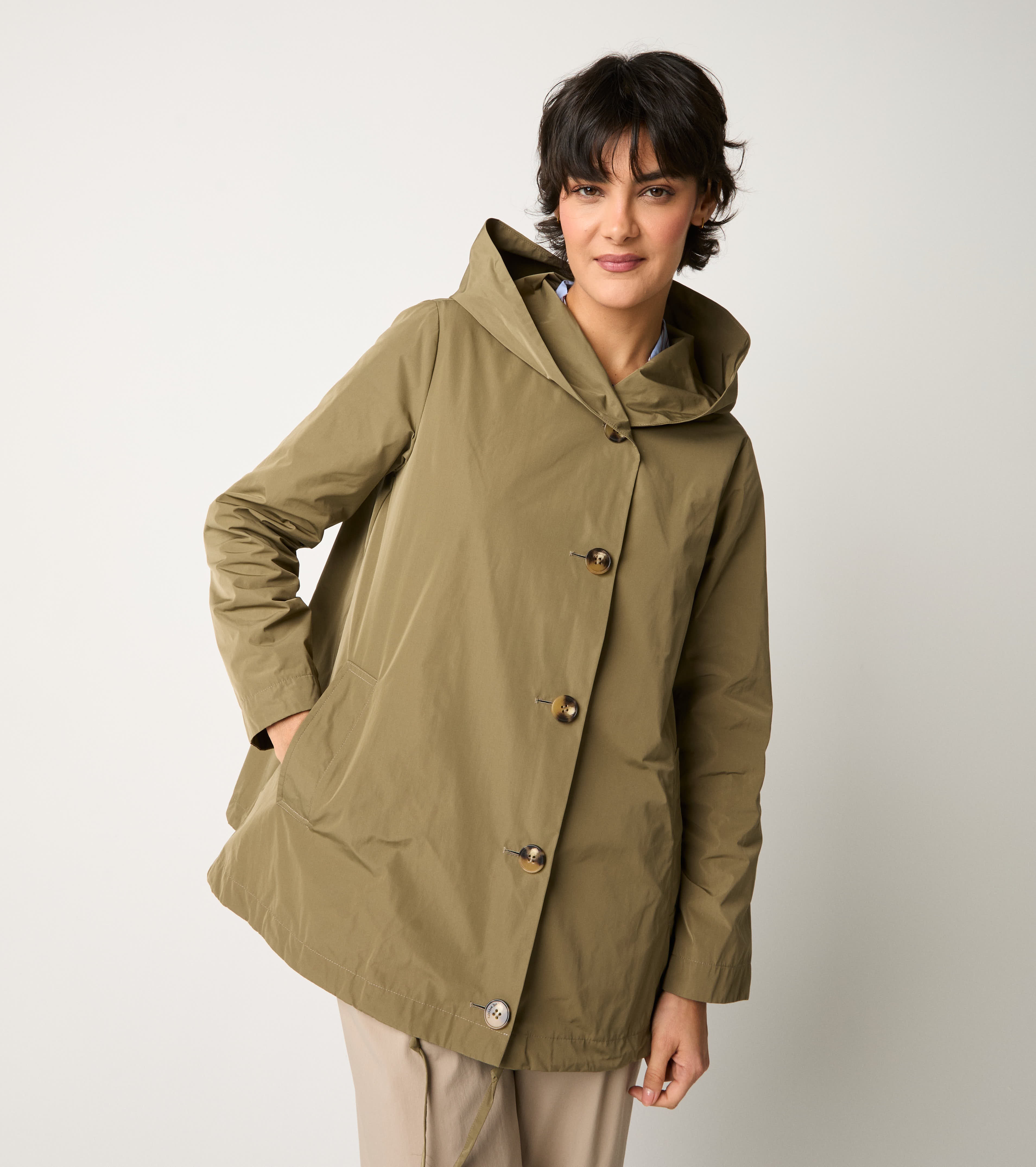 Parka corto con bottoni khaki