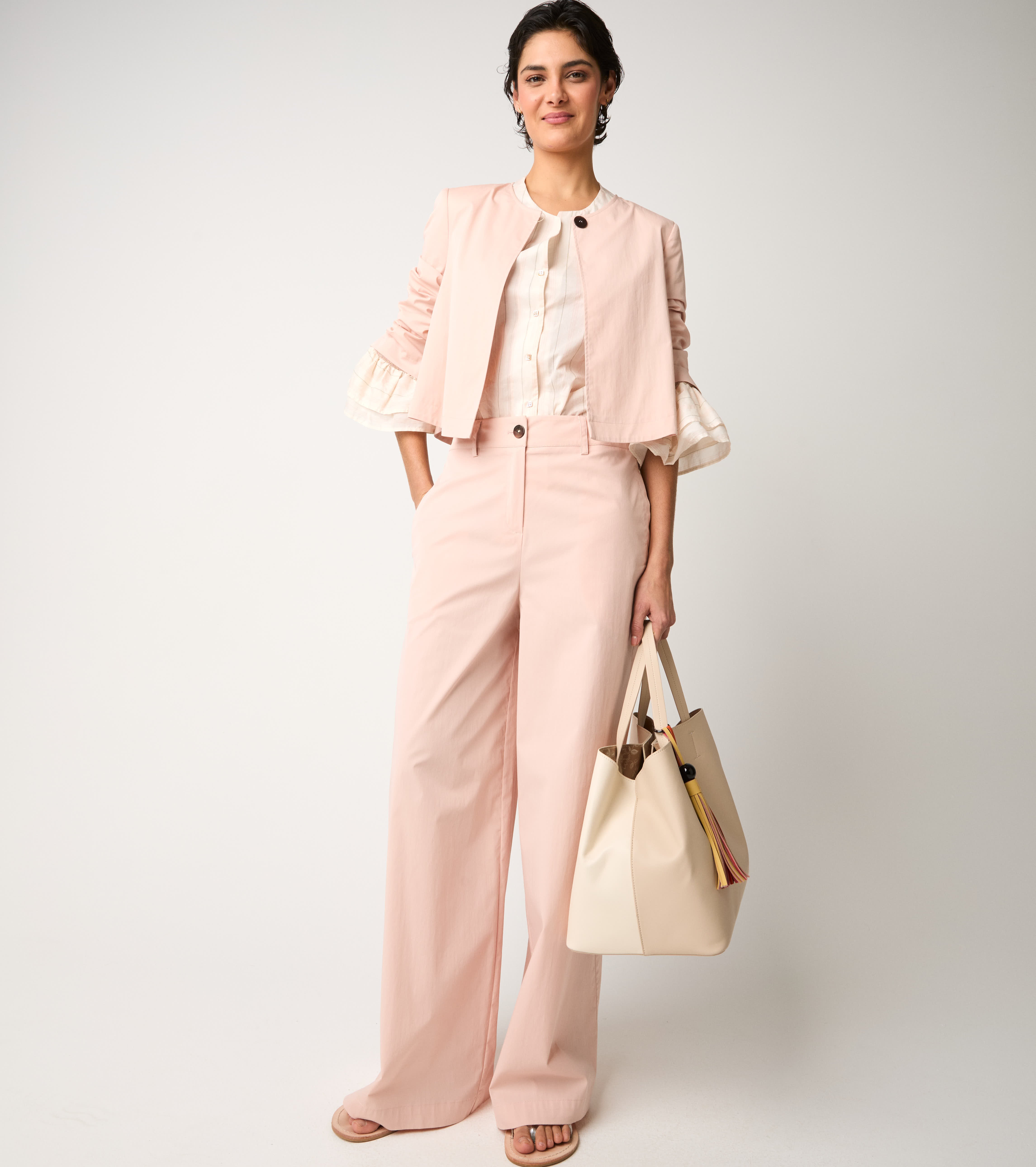 Cropped jacket with three-quarter sleeves blush