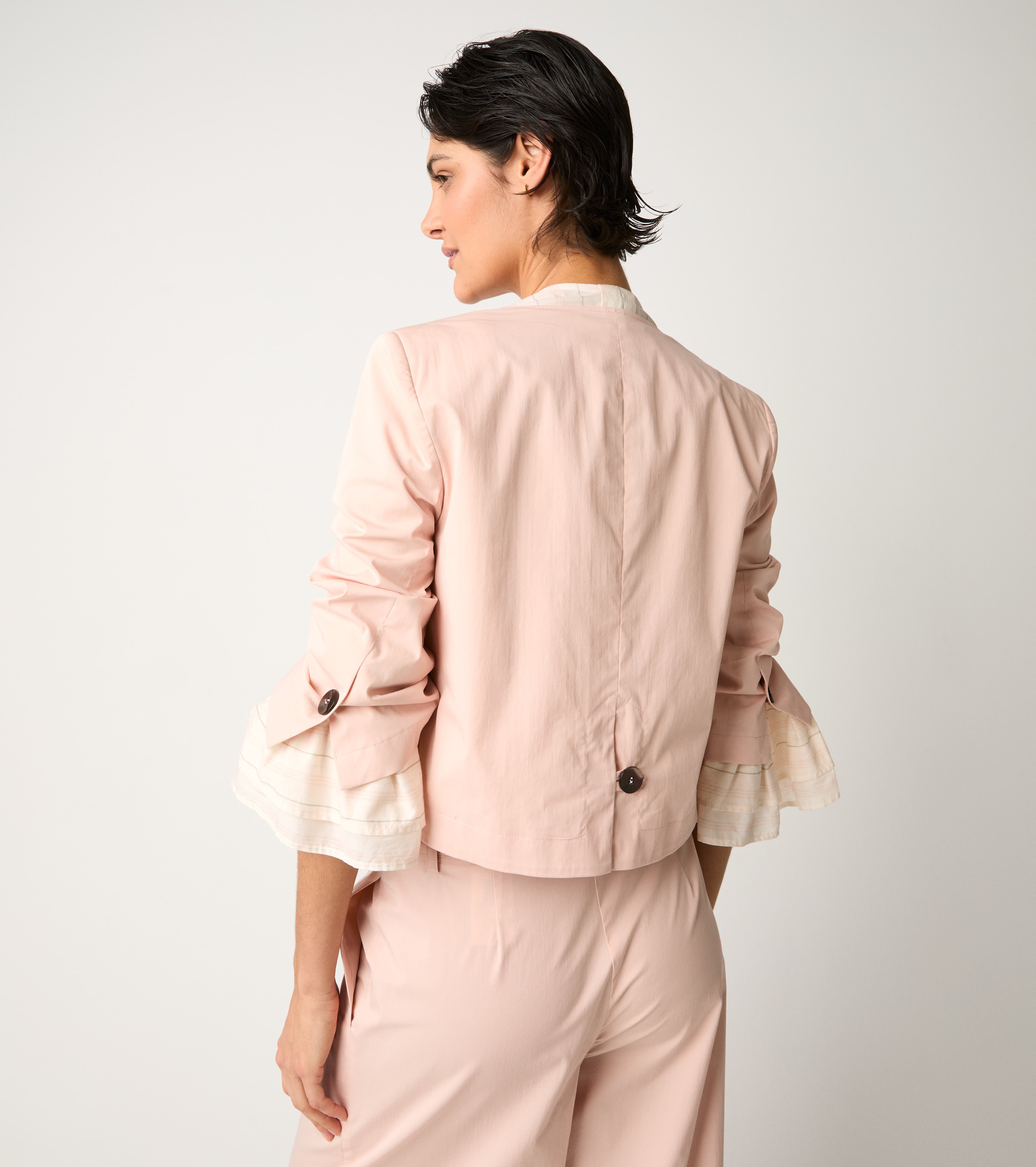Cropped jacket with three-quarter sleeves blush