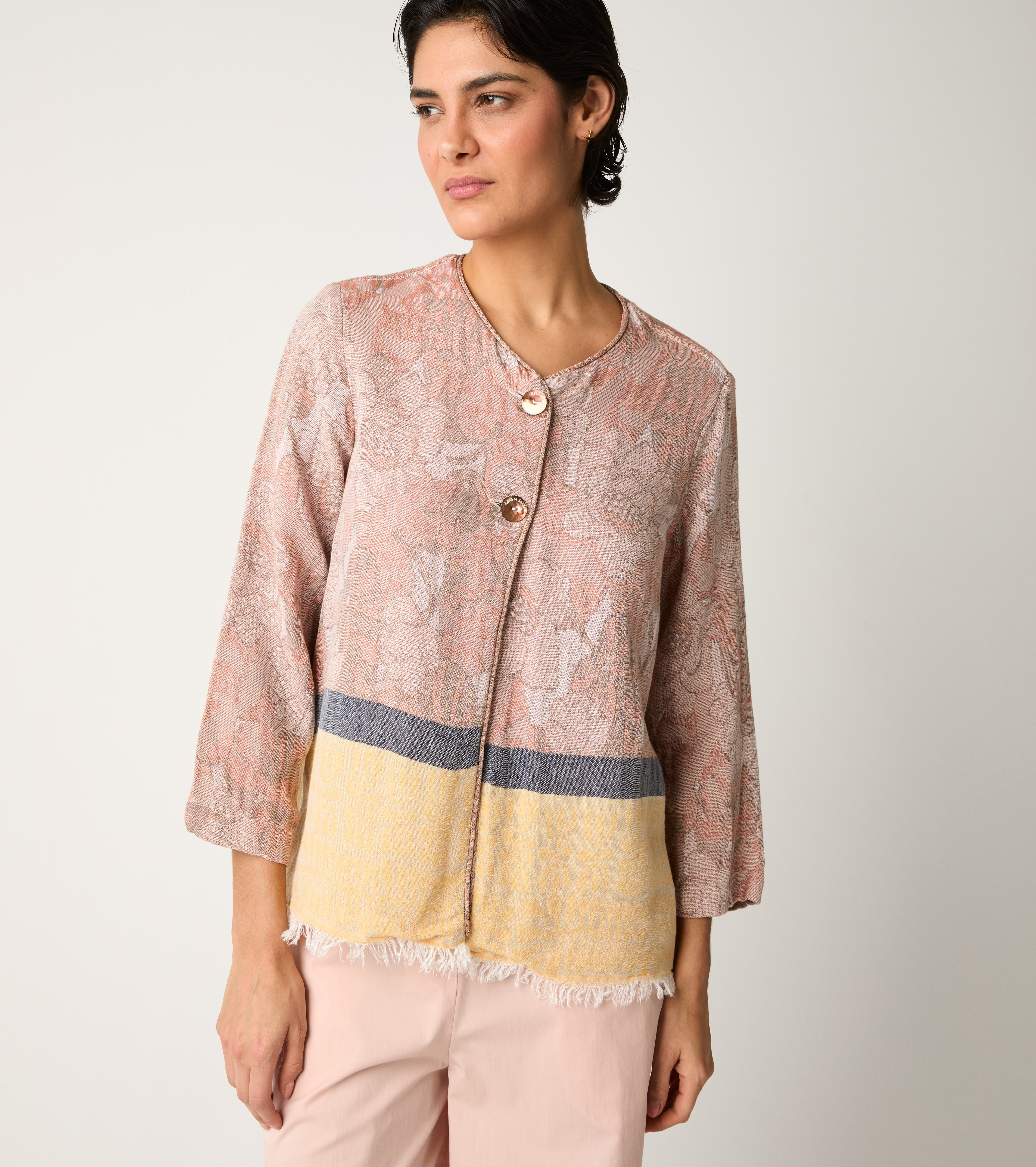 Jacquard jacket with leaf buttons