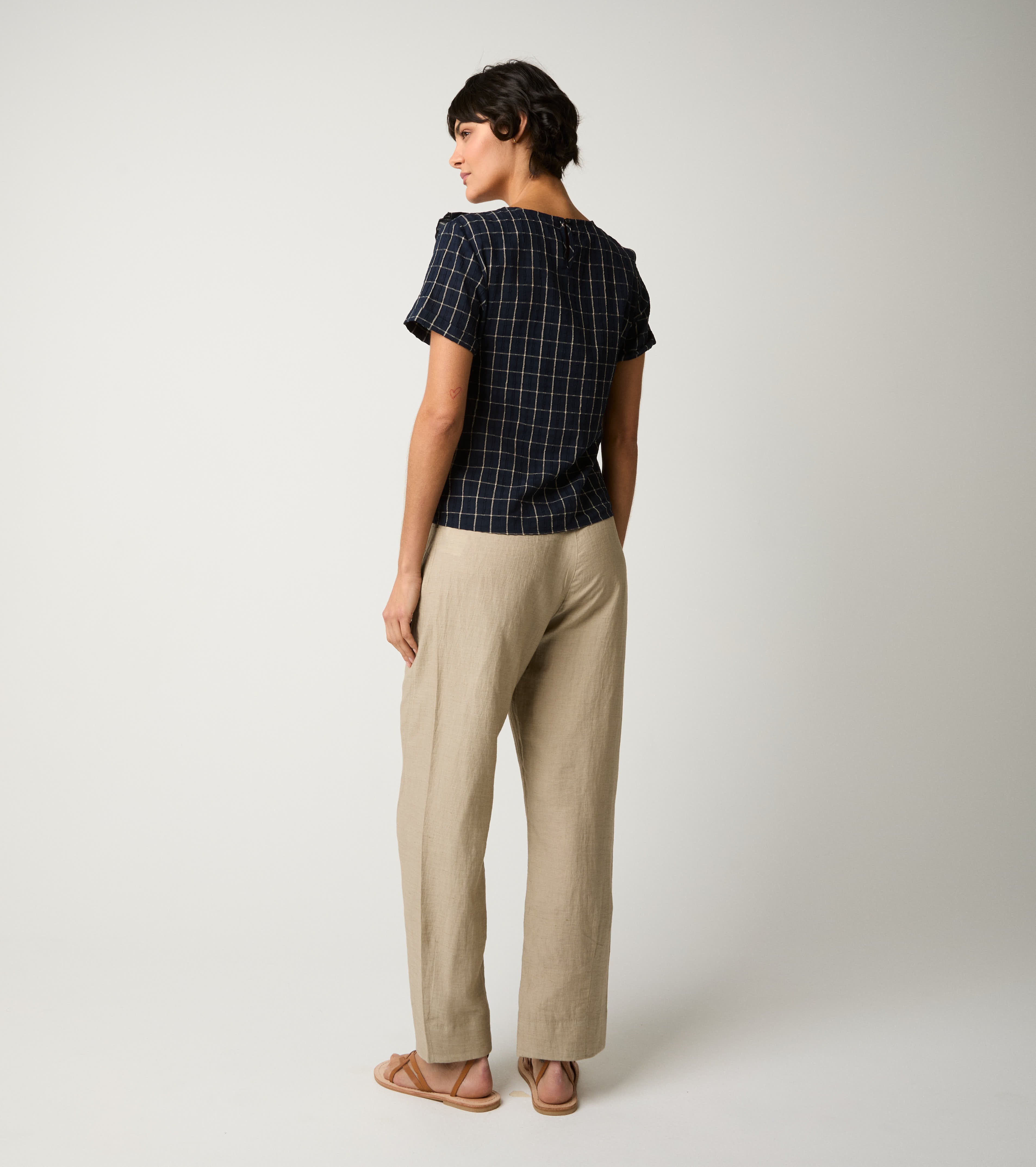 Blusa girocollo con rouches blu
