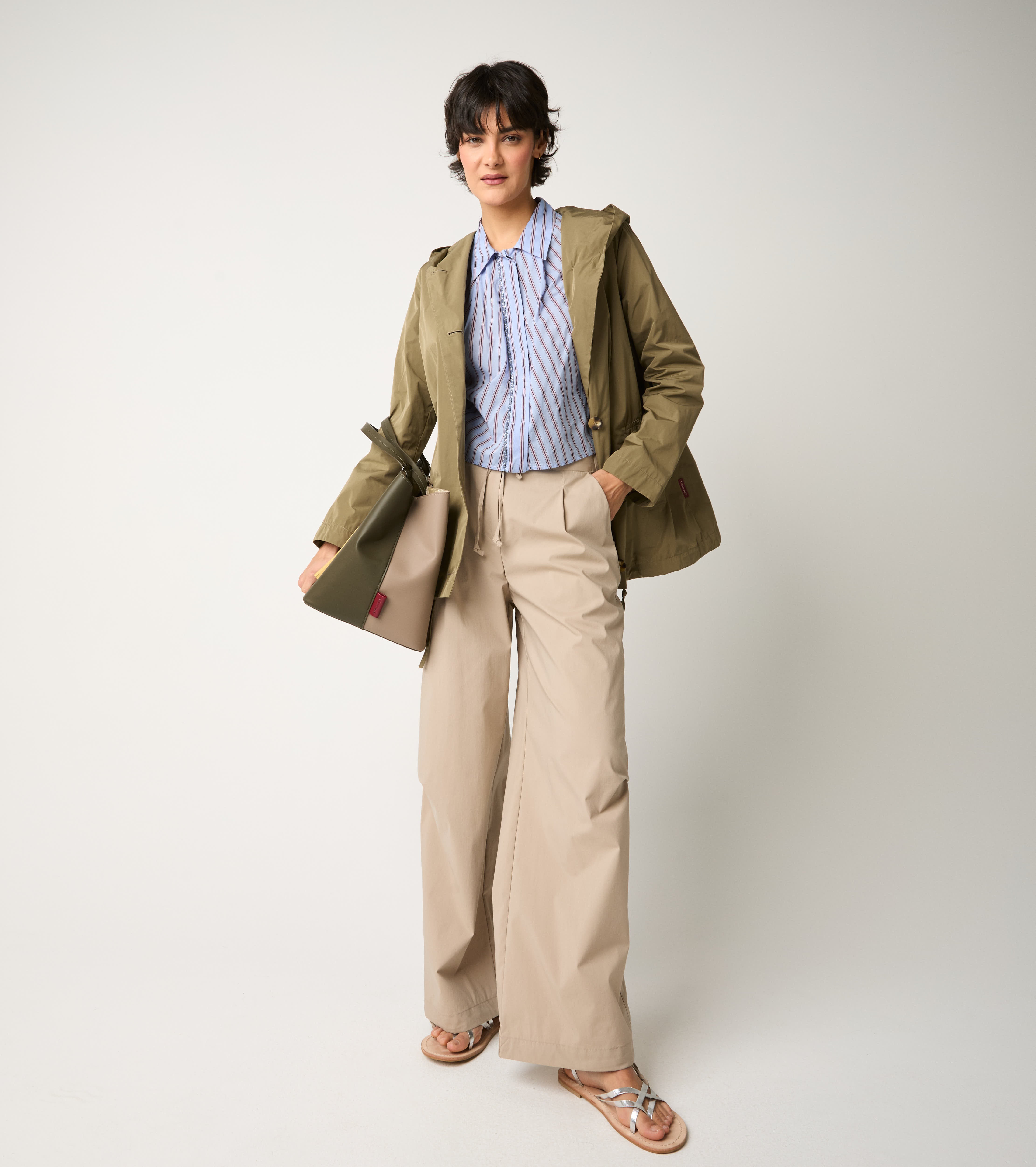 Camicia a righe con maniche corte celeste