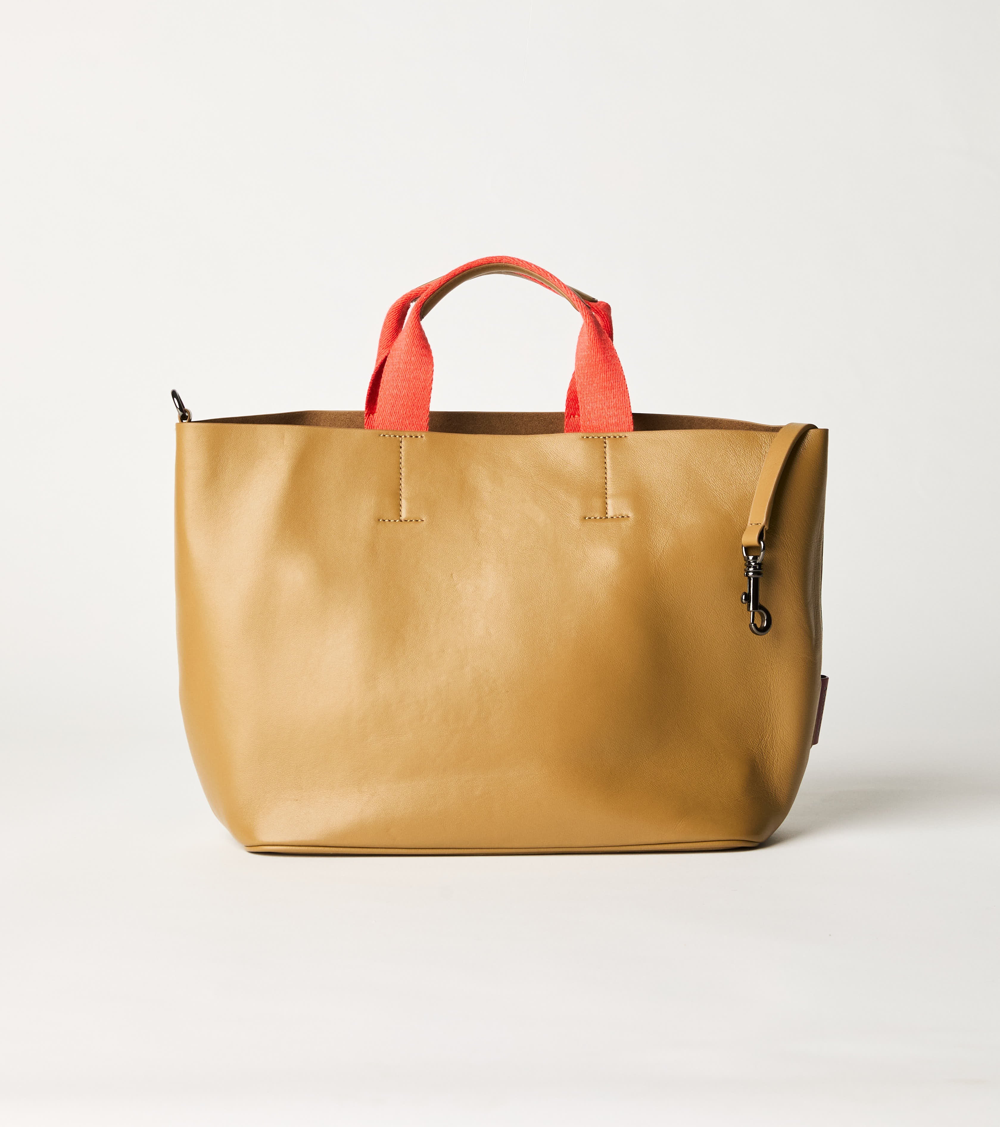 Gold shopping bag with double handles