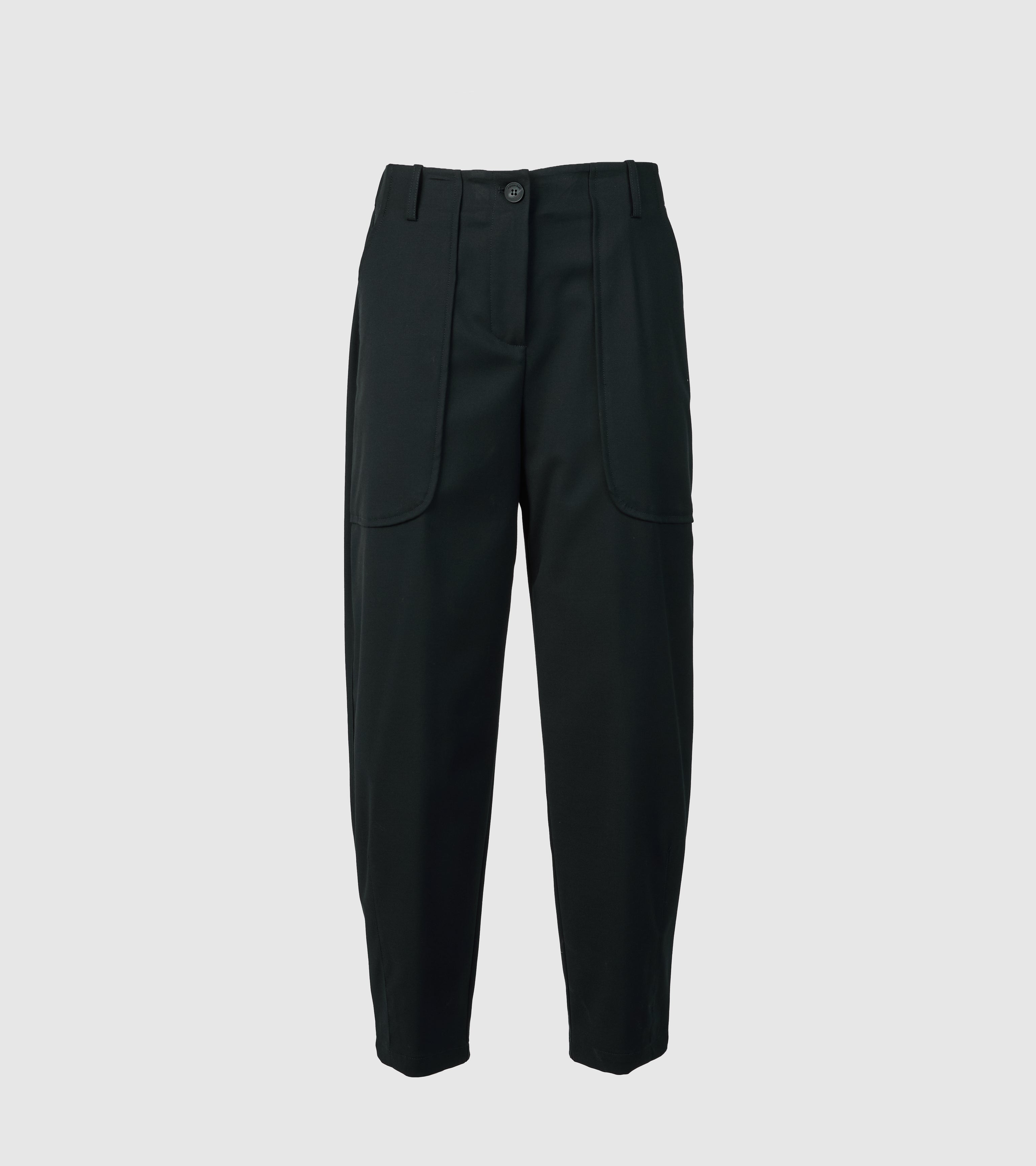 Cropped trousers with pockets