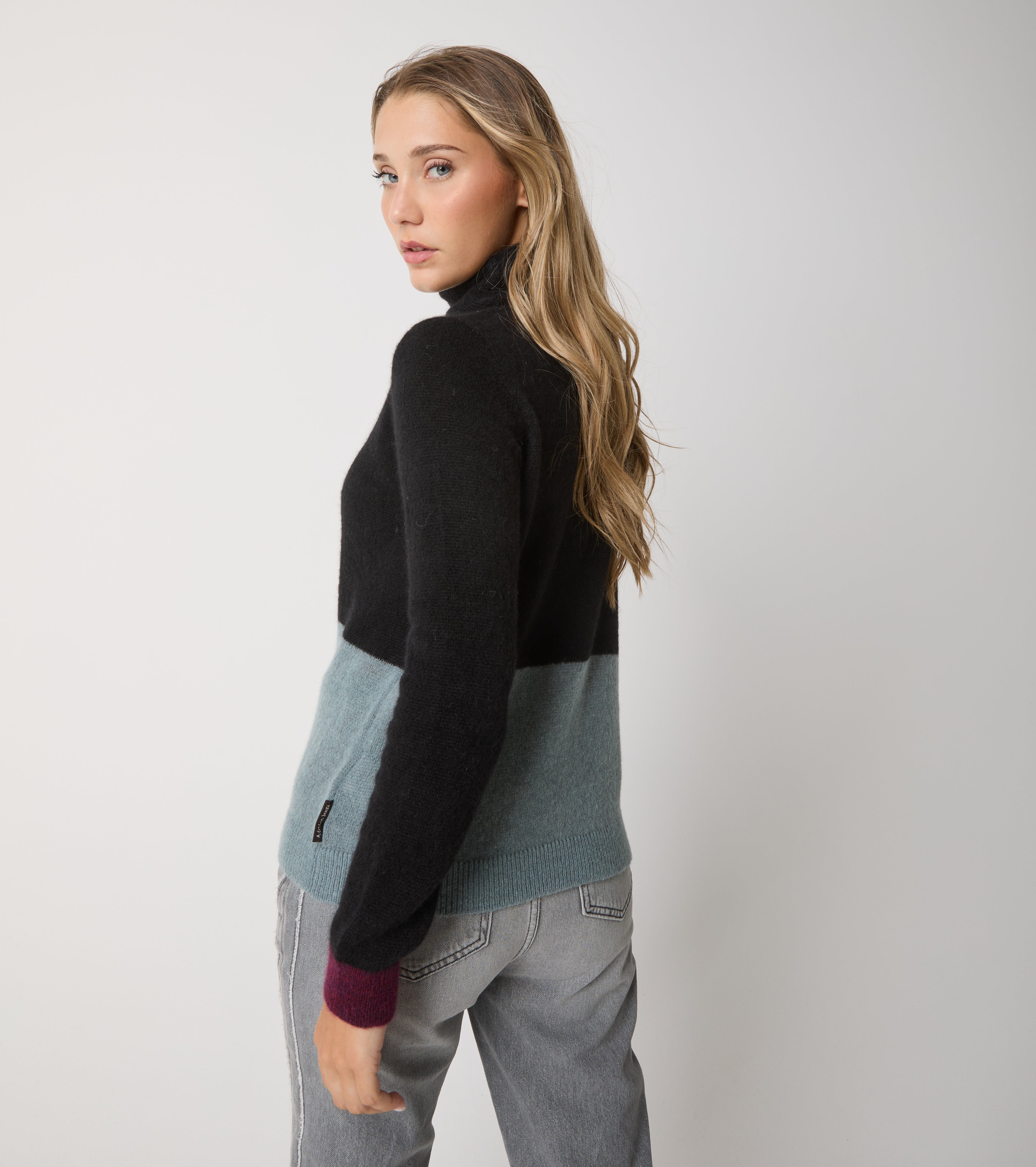 Dolcevita in alpaca e lana color block
