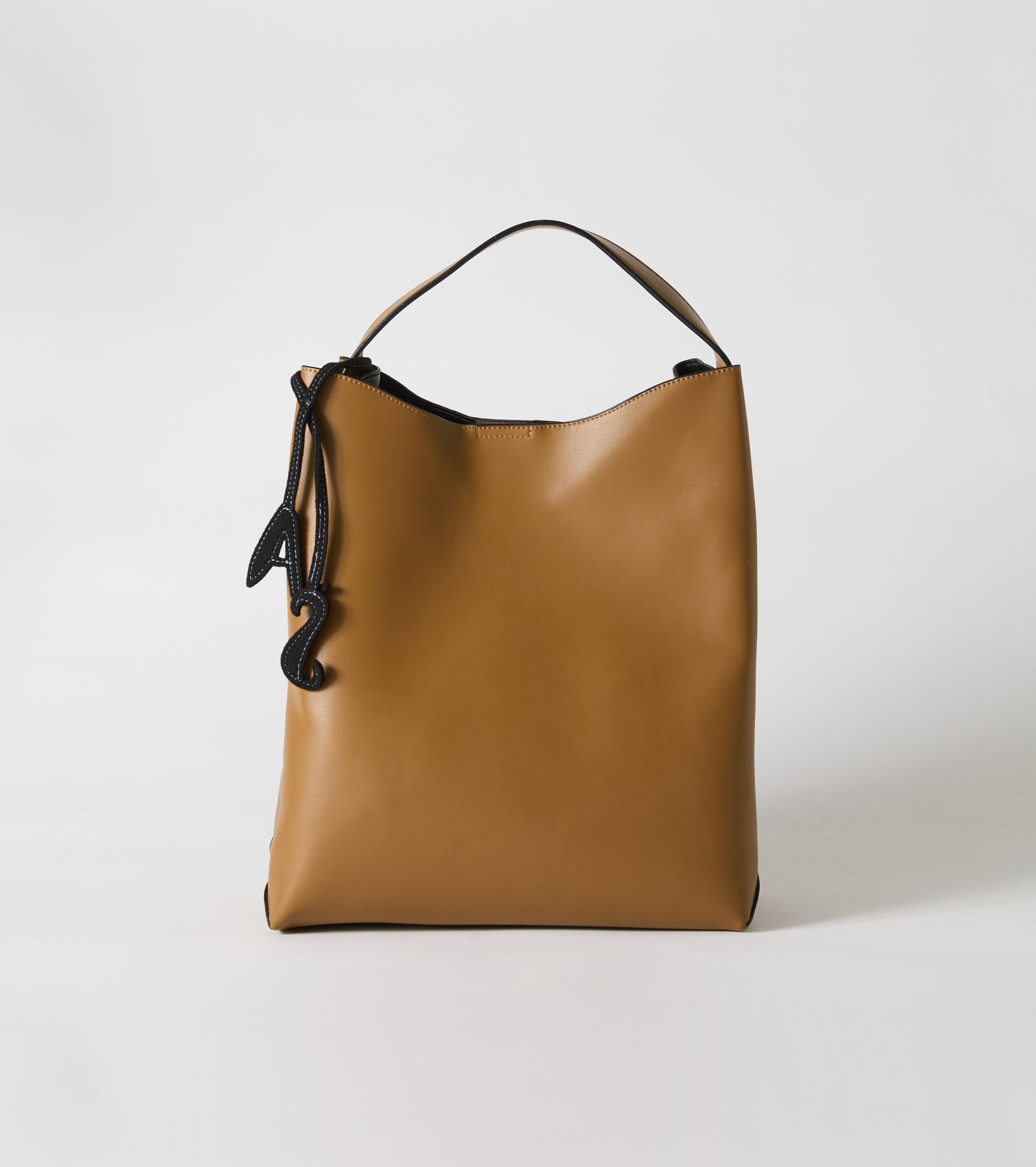 Bucket bag with charm