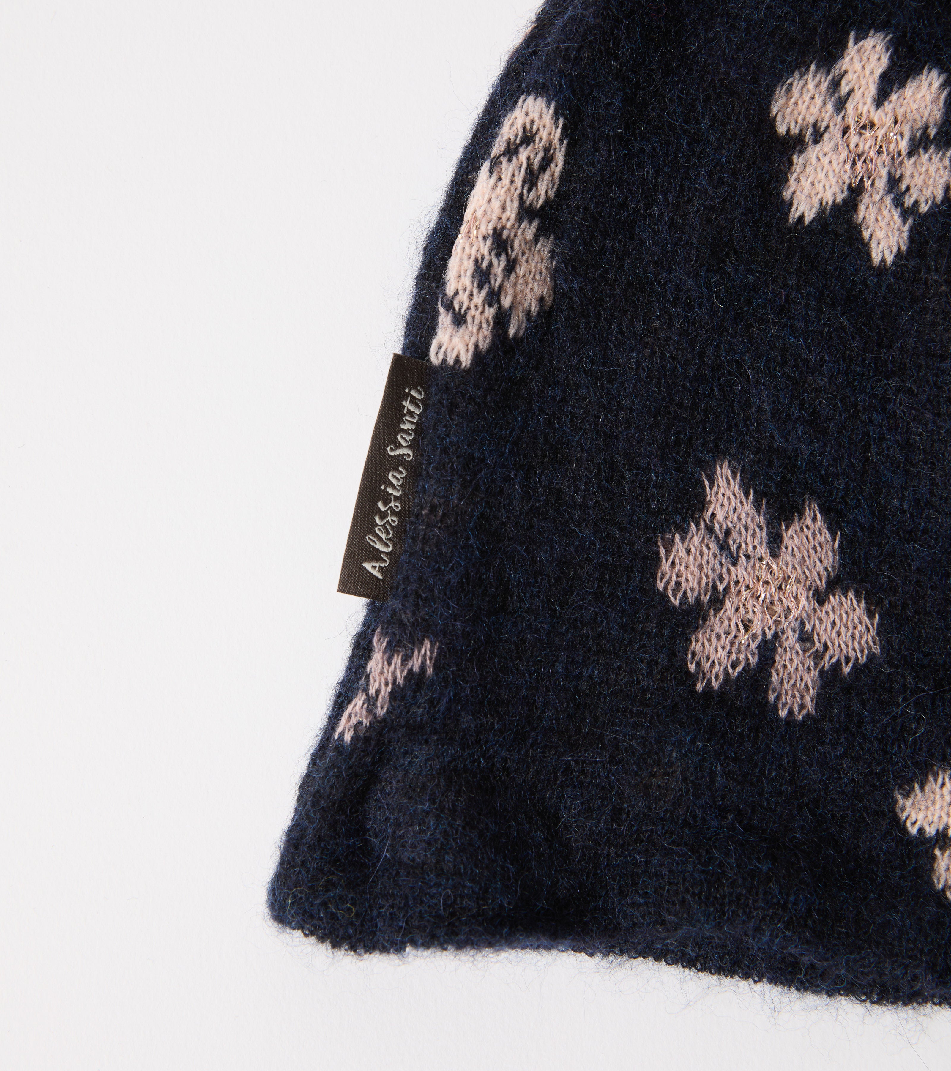 Jacquard-hue i uld