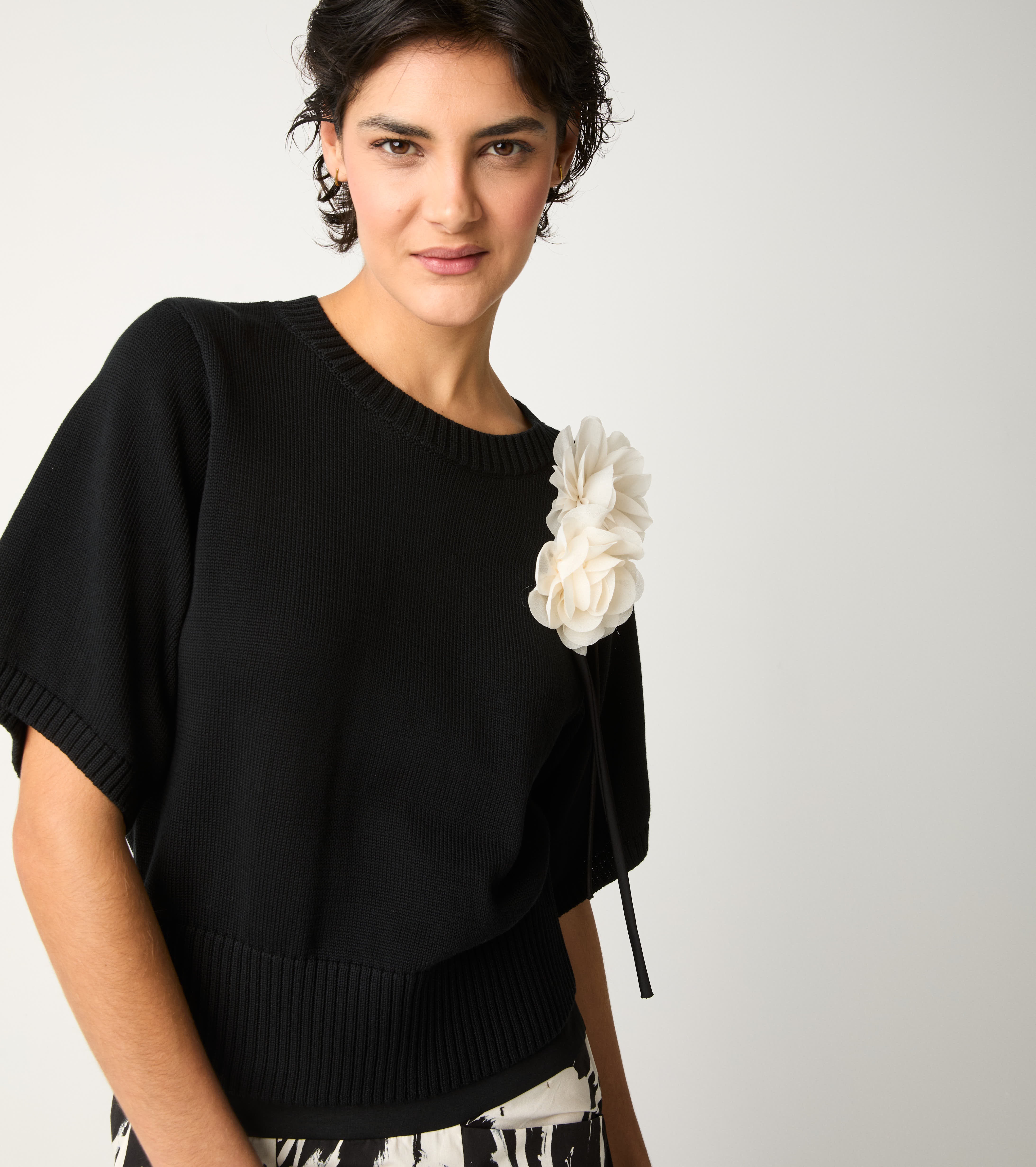 Maglia girocollo con maniche a tre quarti nero
