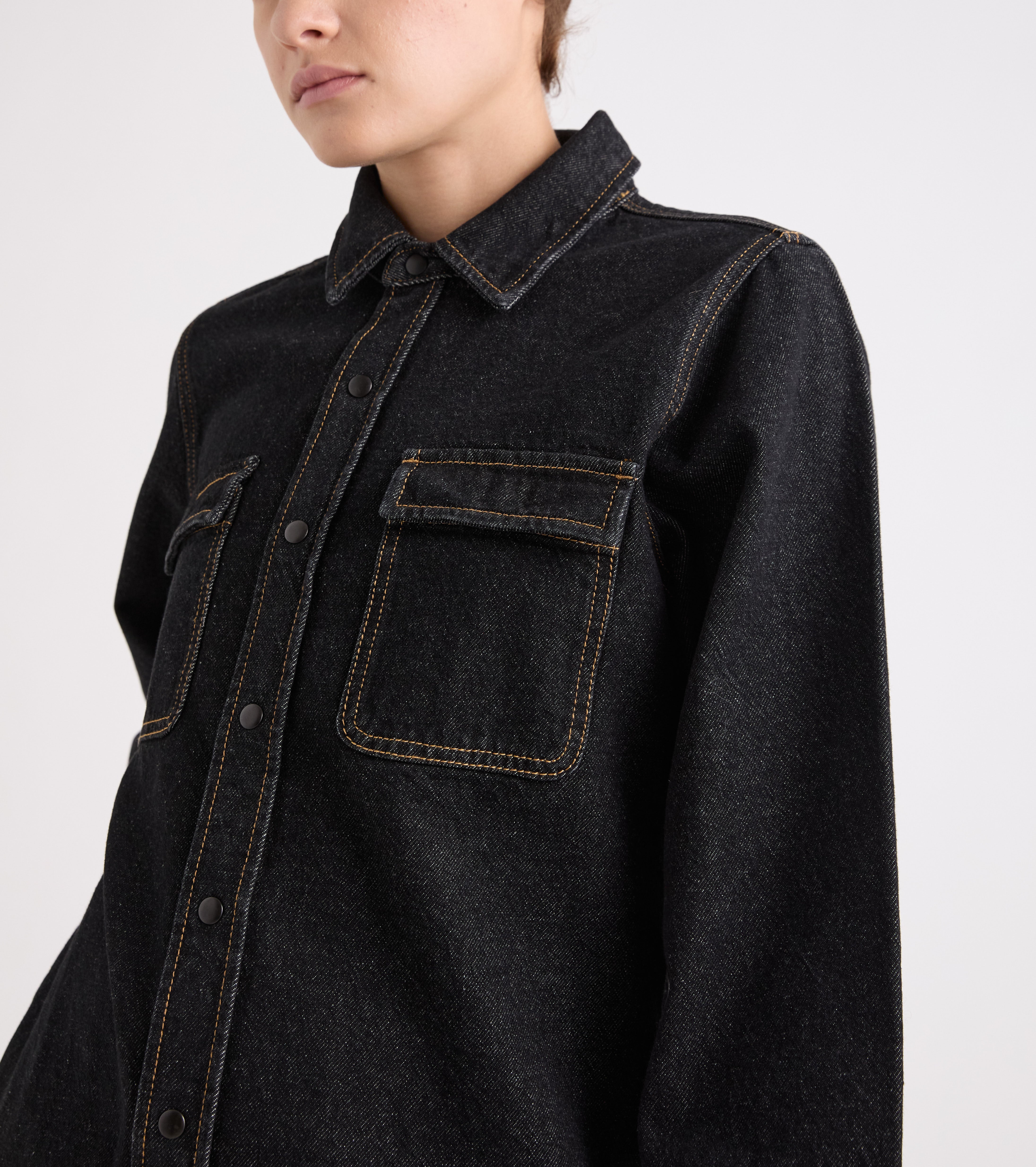 Chaqueta tipo overshirt de algodón con bolsillos
