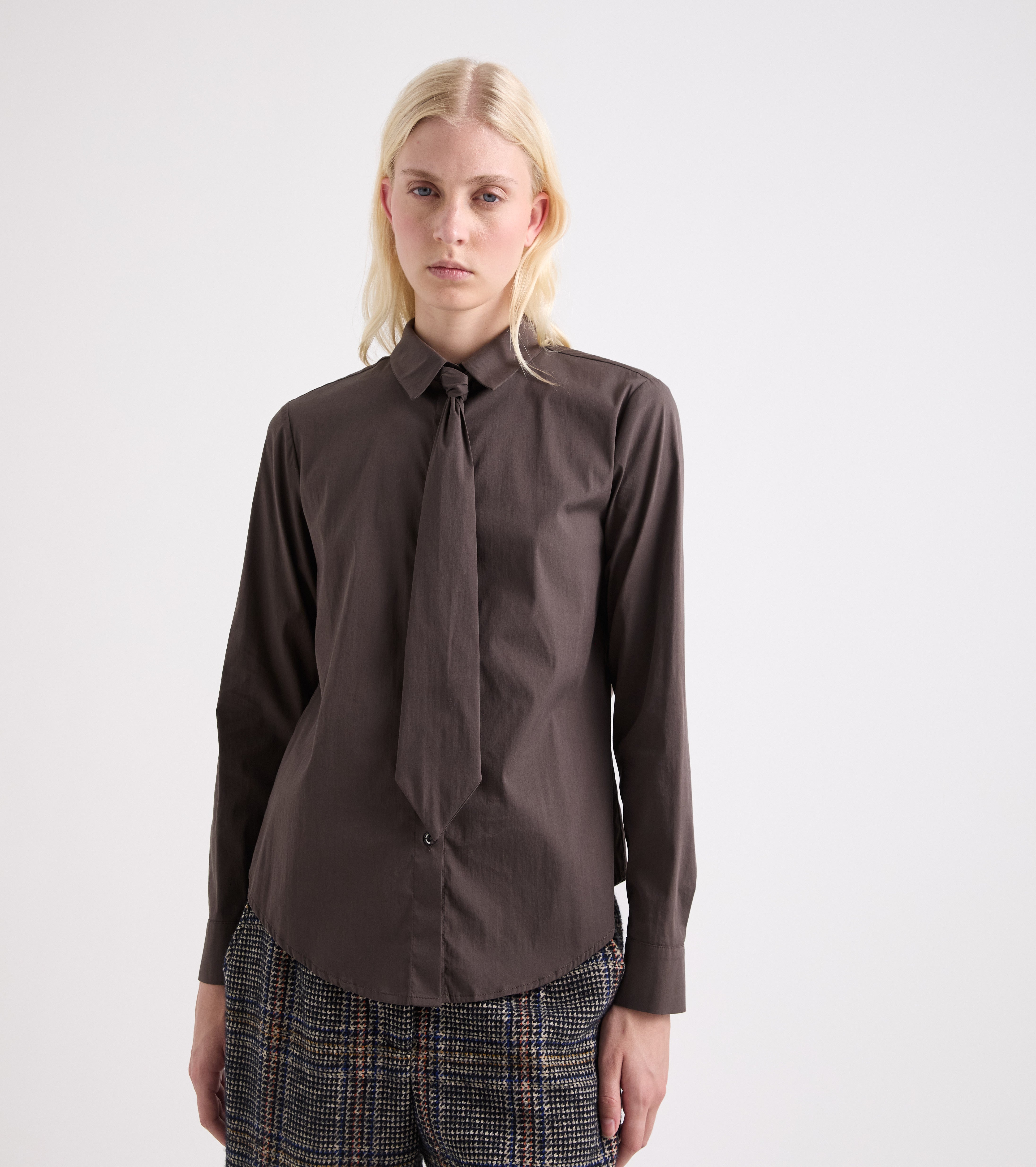 Camicia stretch con cravatta blue